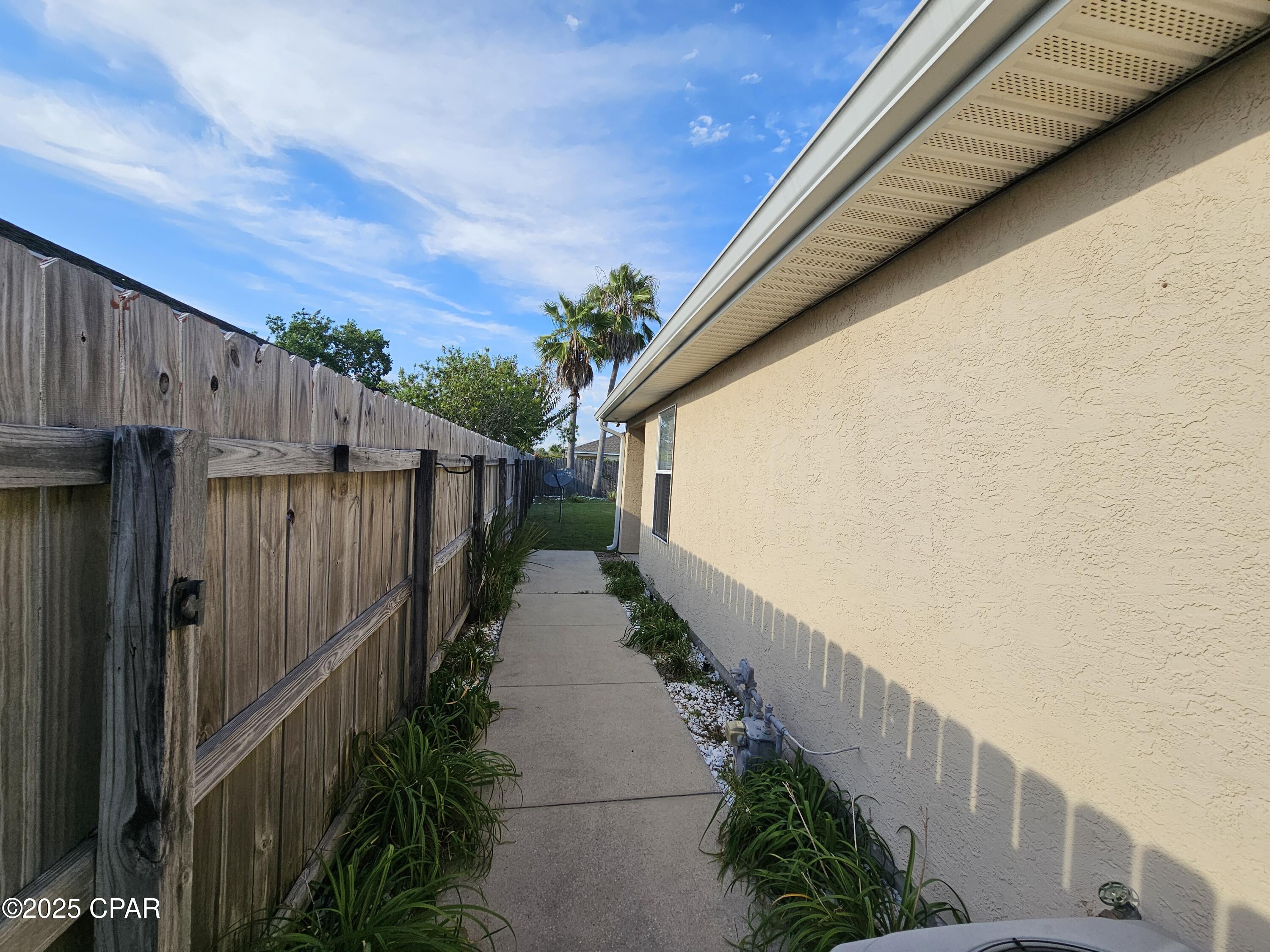 Image 7 For 2805 Gwendolen Court