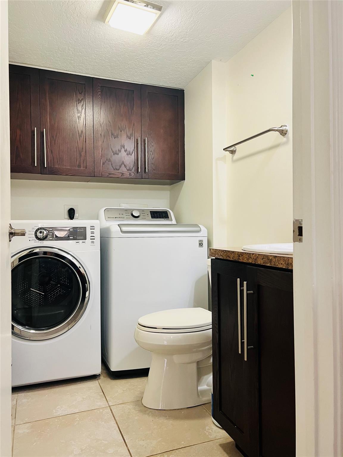 Homes for sale in Deerfield Beach, FL | 2852 Waterford Dr #2852, Deerfield Beach, FL 33442 | MLS# F10536450