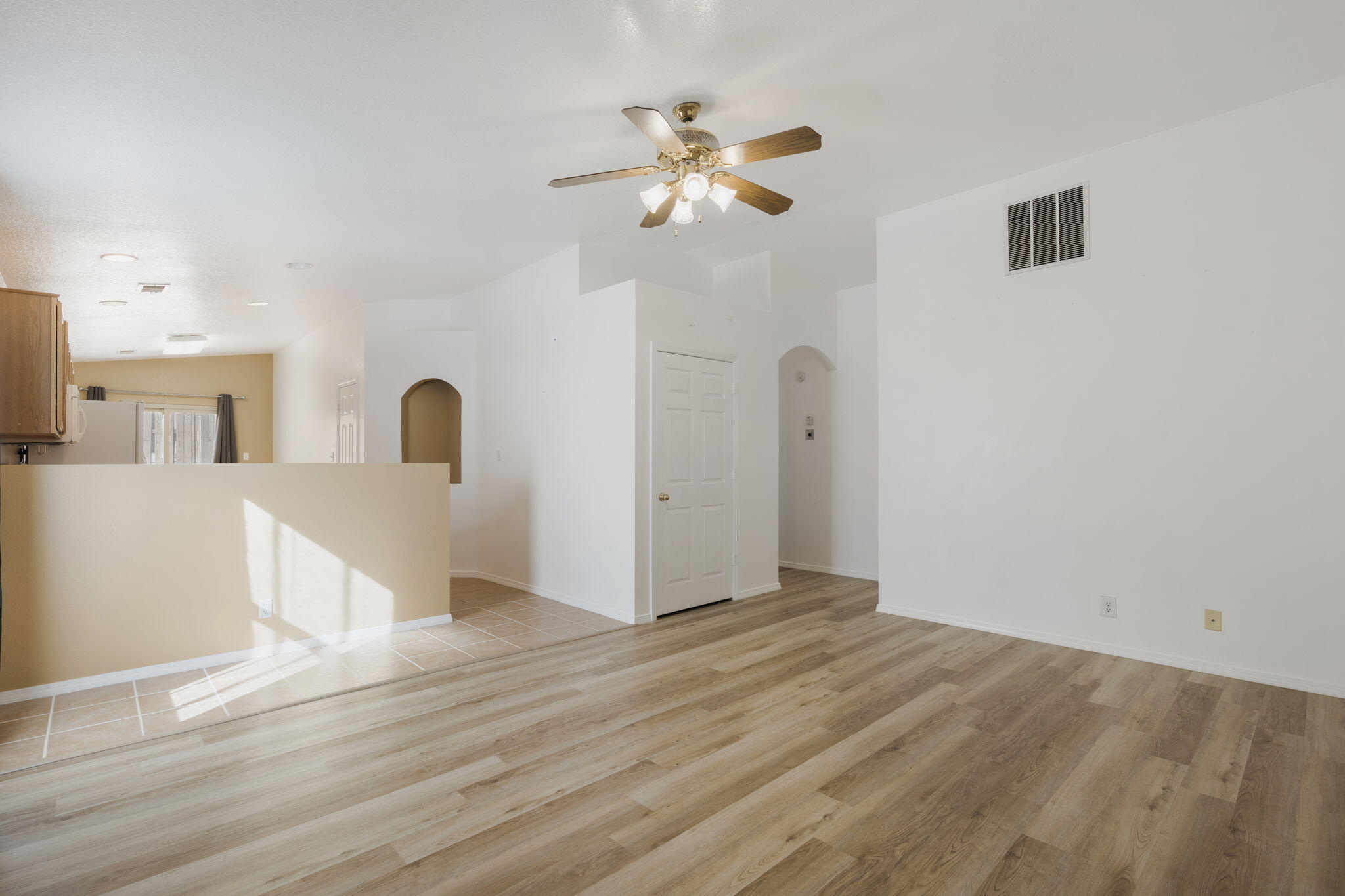 1747 Rayo Del Sol Drive SW Living Room