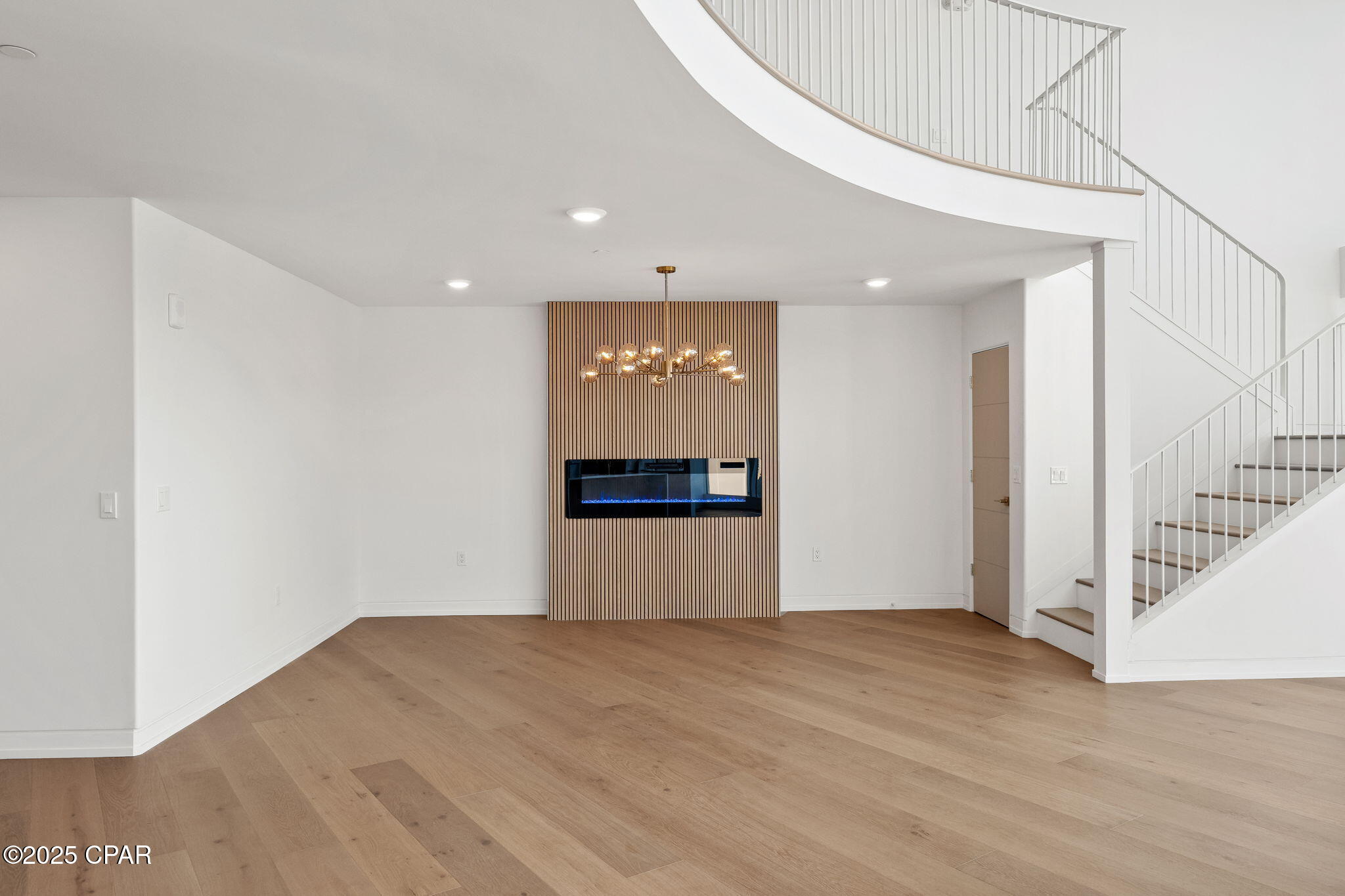 Image 15 For 9860 Thomas Drive L17