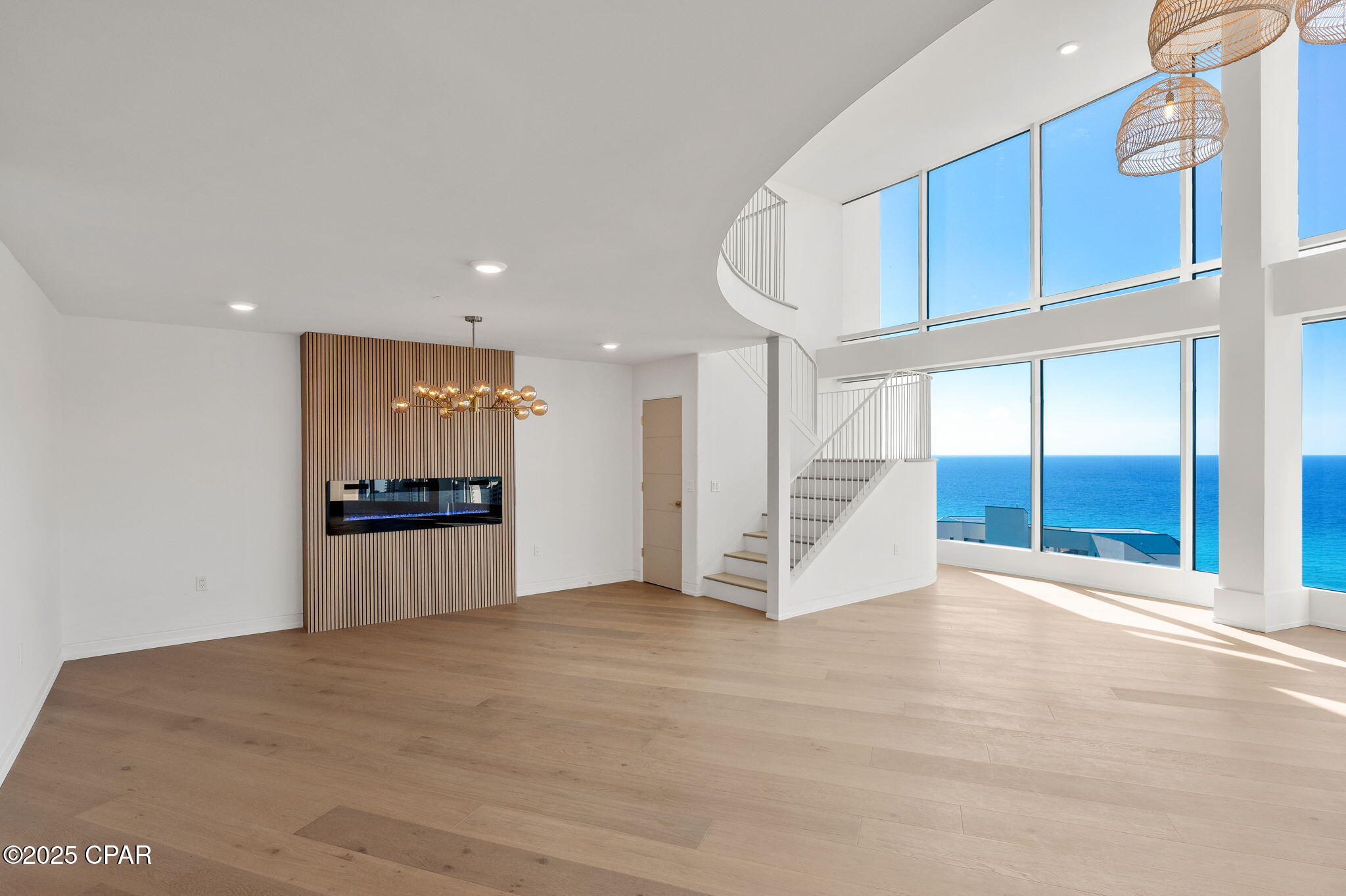 Image 16 For 9860 Thomas Drive L17