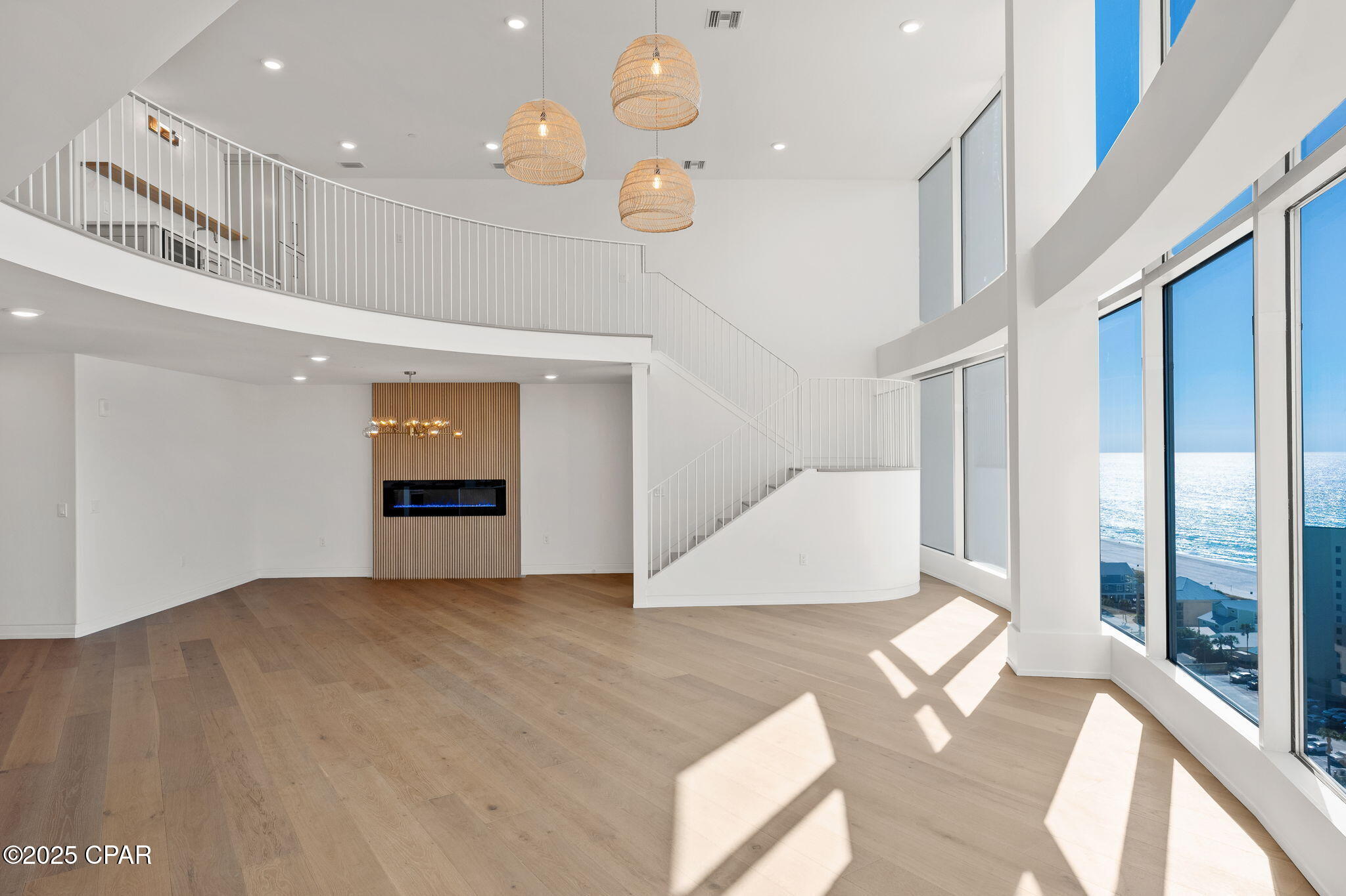 Image 17 For 9860 Thomas Drive L17