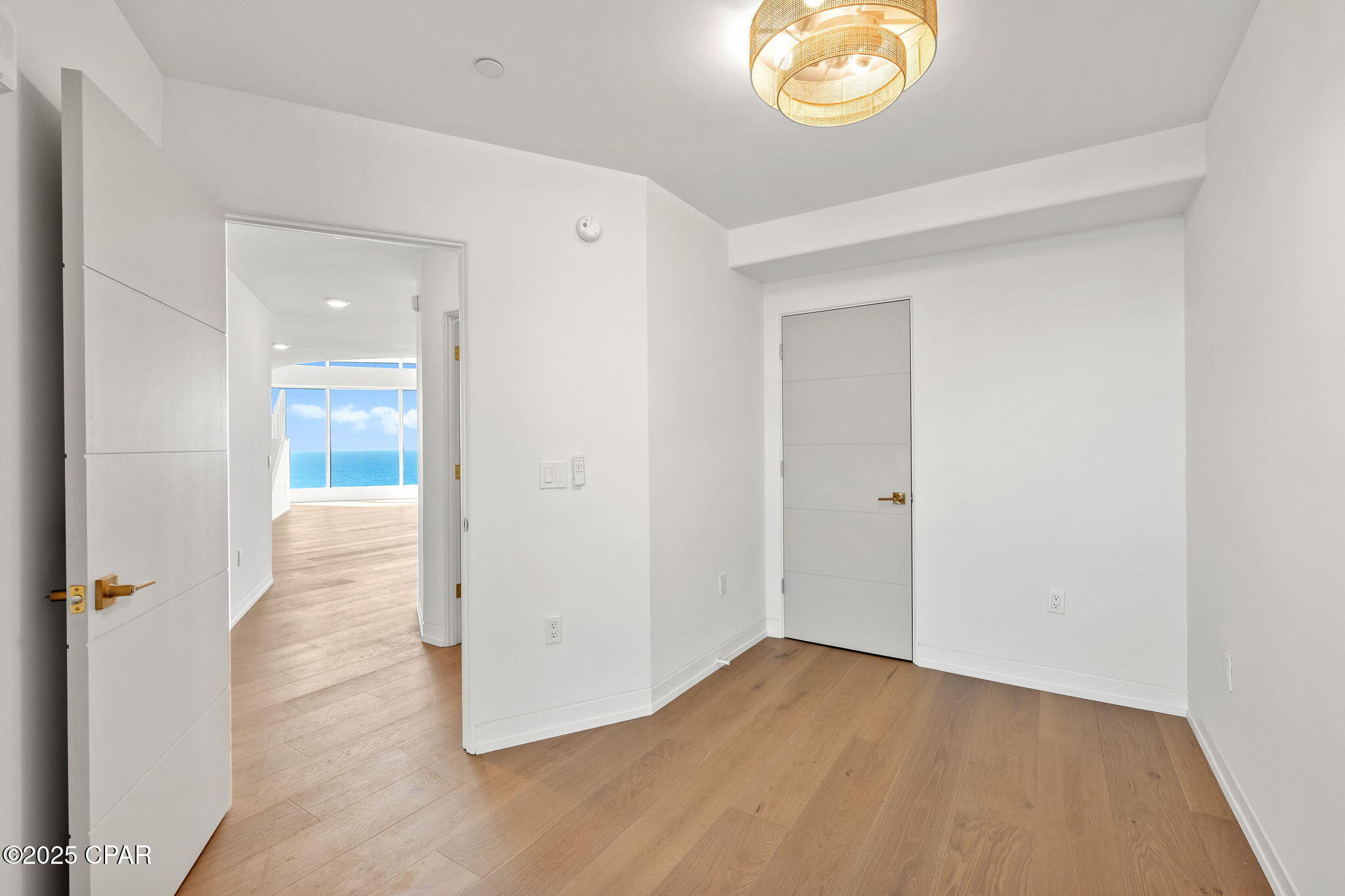 Image 21 For 9860 Thomas Drive L17