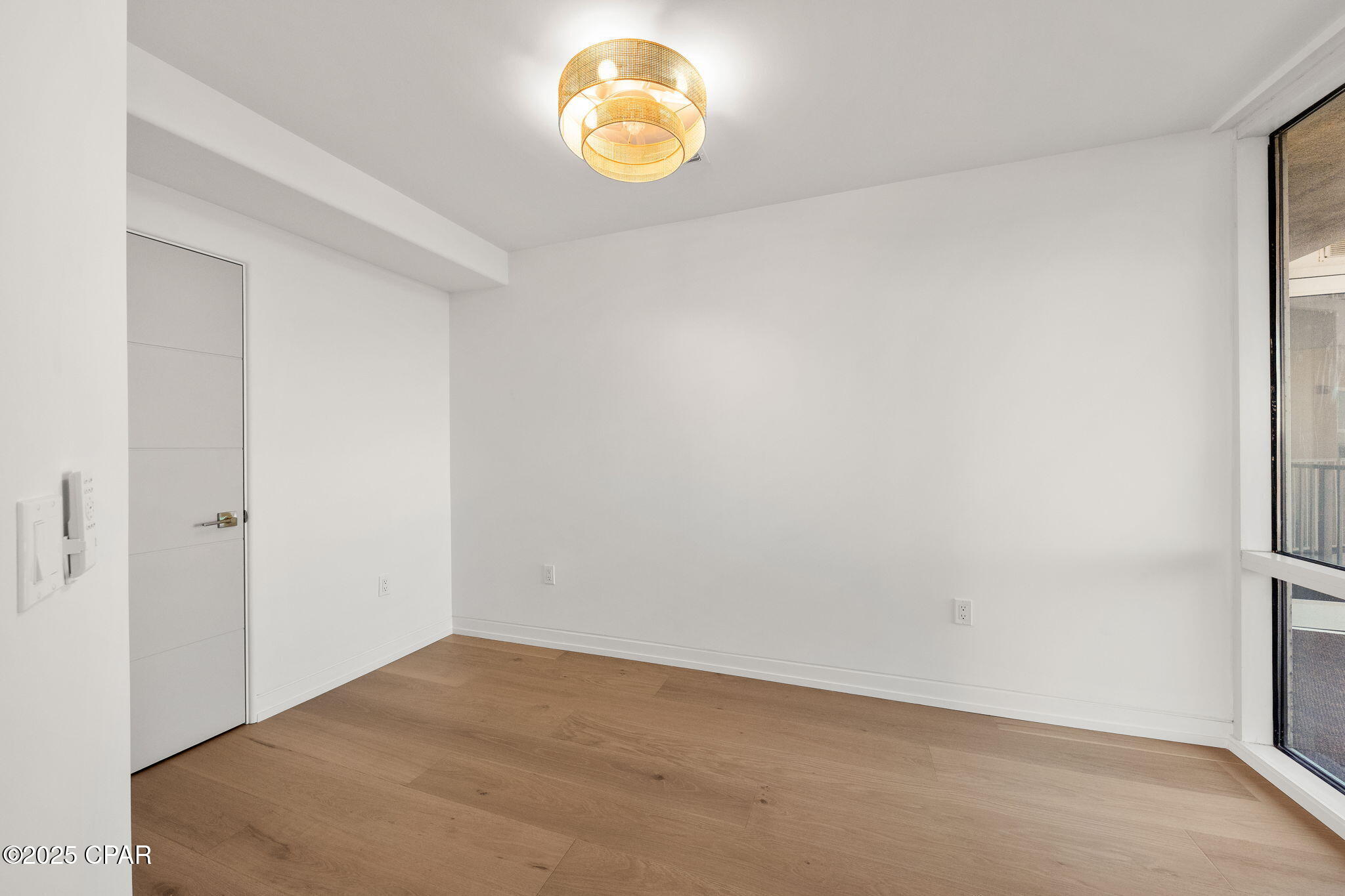 Image 22 For 9860 Thomas Drive L17