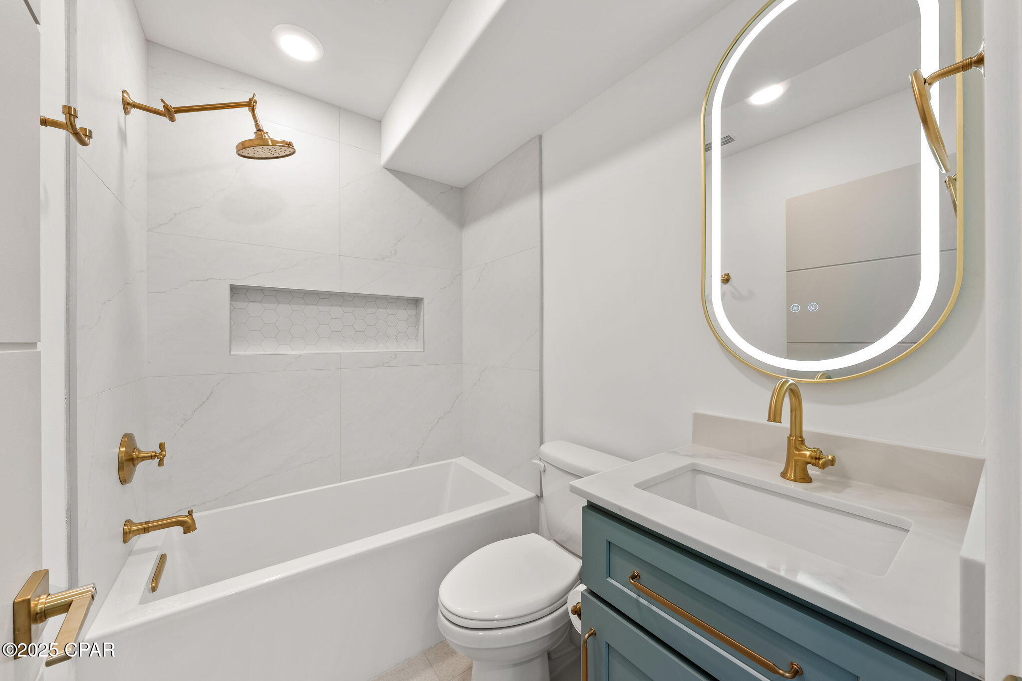 Image 23 For 9860 Thomas Drive L17