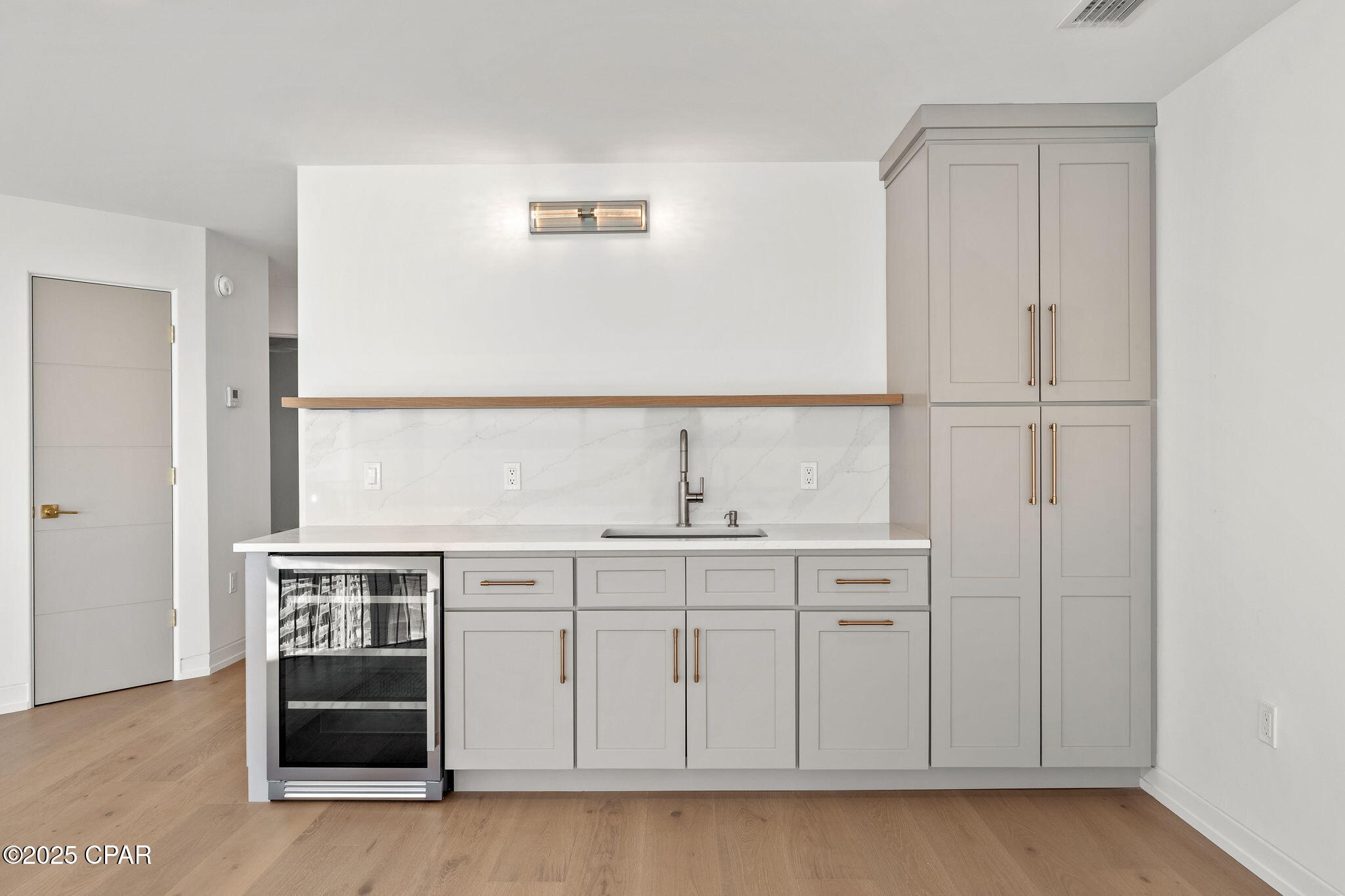 Image 32 For 9860 Thomas Drive L17