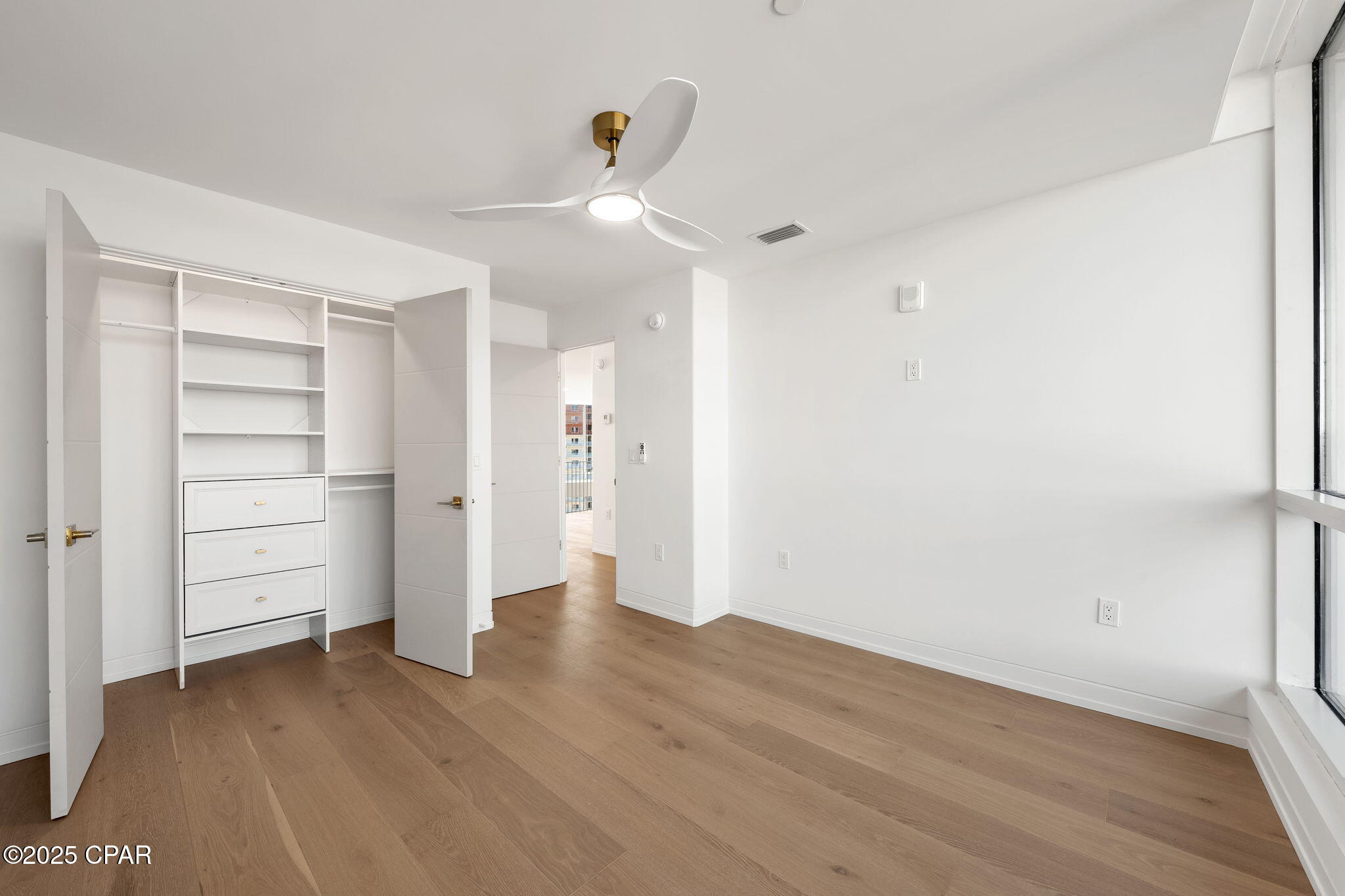 Image 47 For 9860 Thomas Drive L17