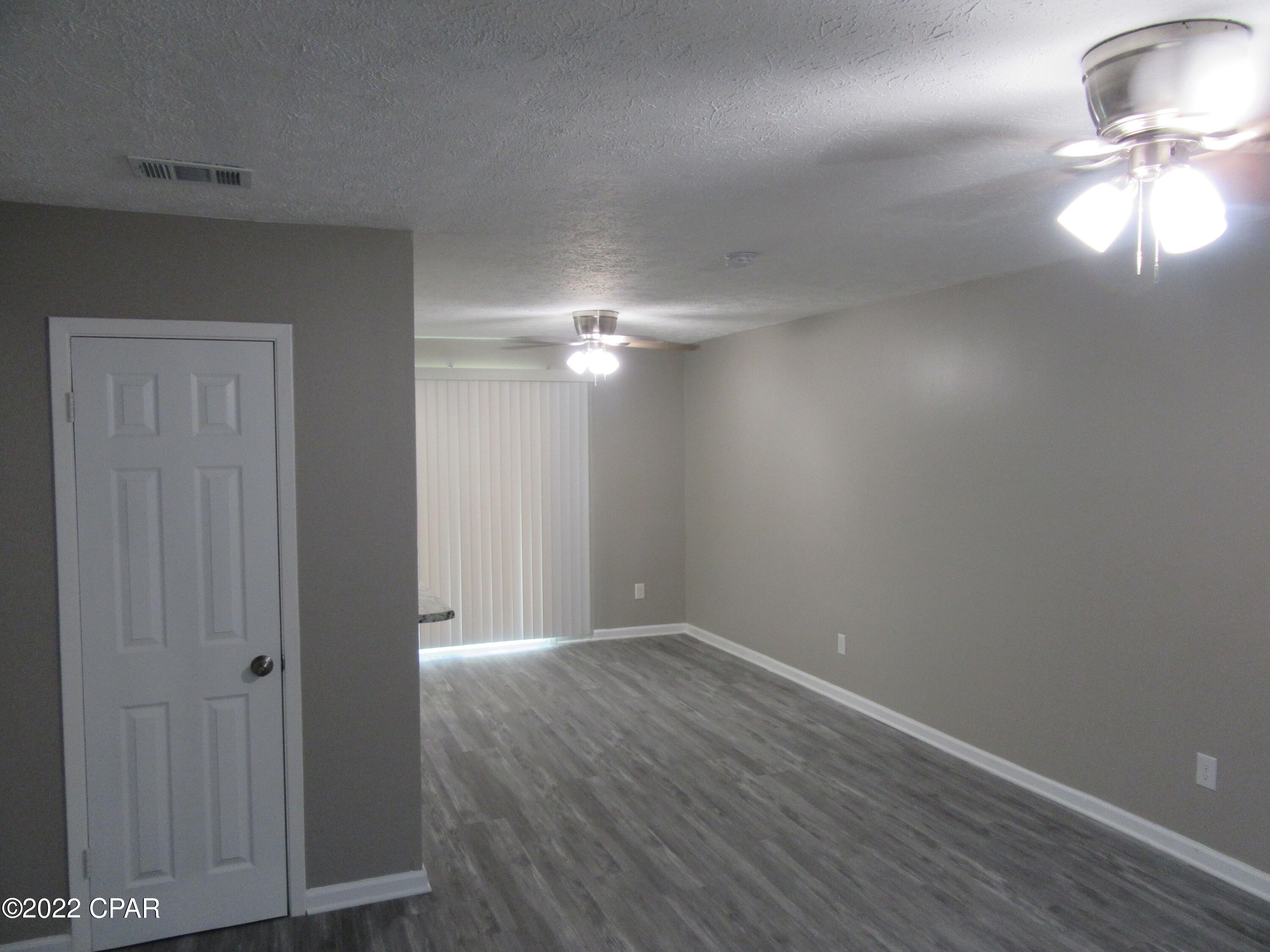 Image 2 For 2912 Sequoia Avenue