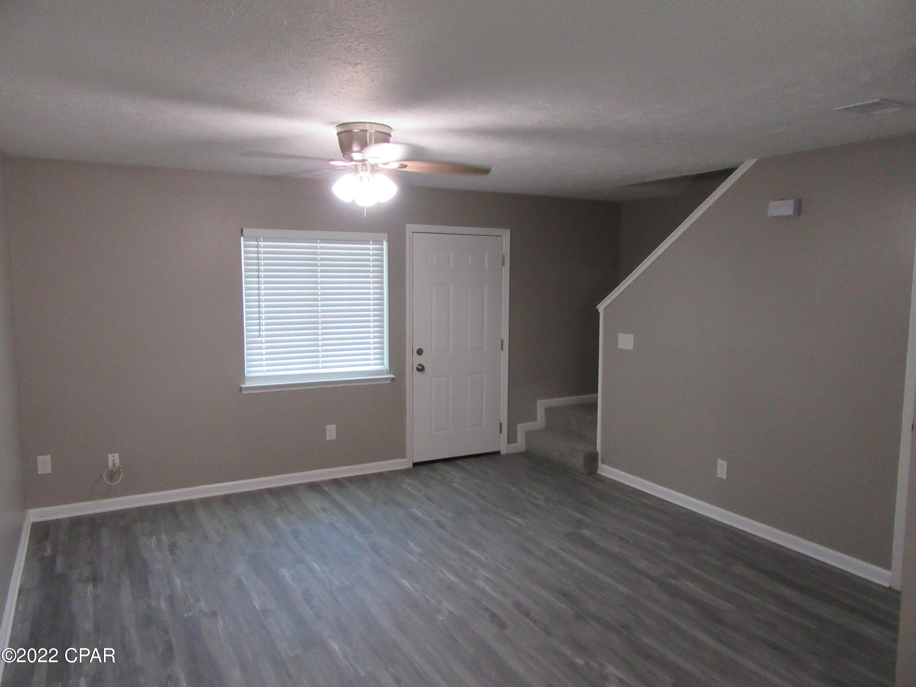 Image 4 For 2912 Sequoia Avenue