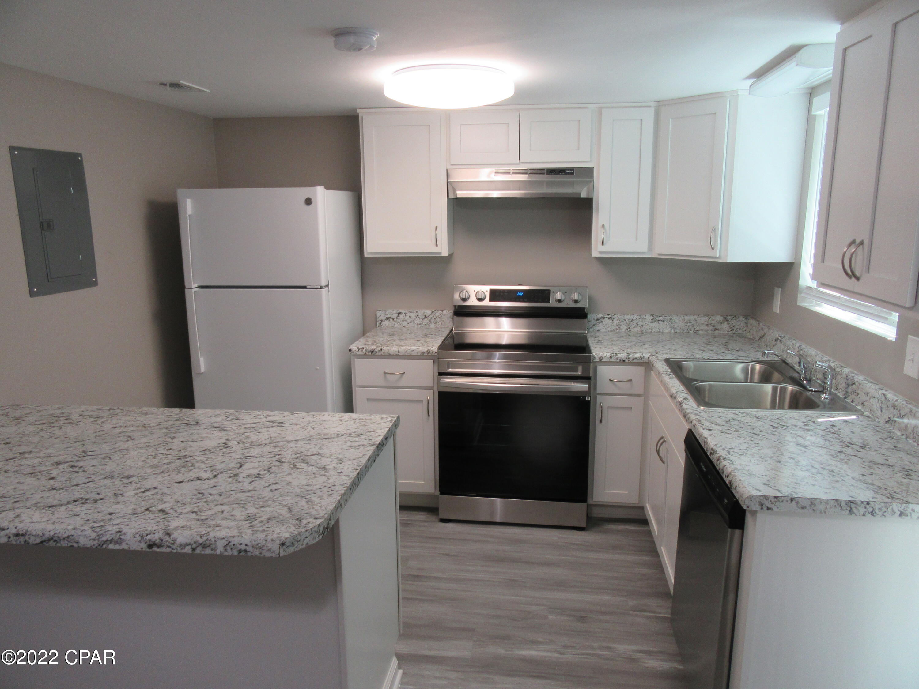 Image 6 For 2912 Sequoia Avenue