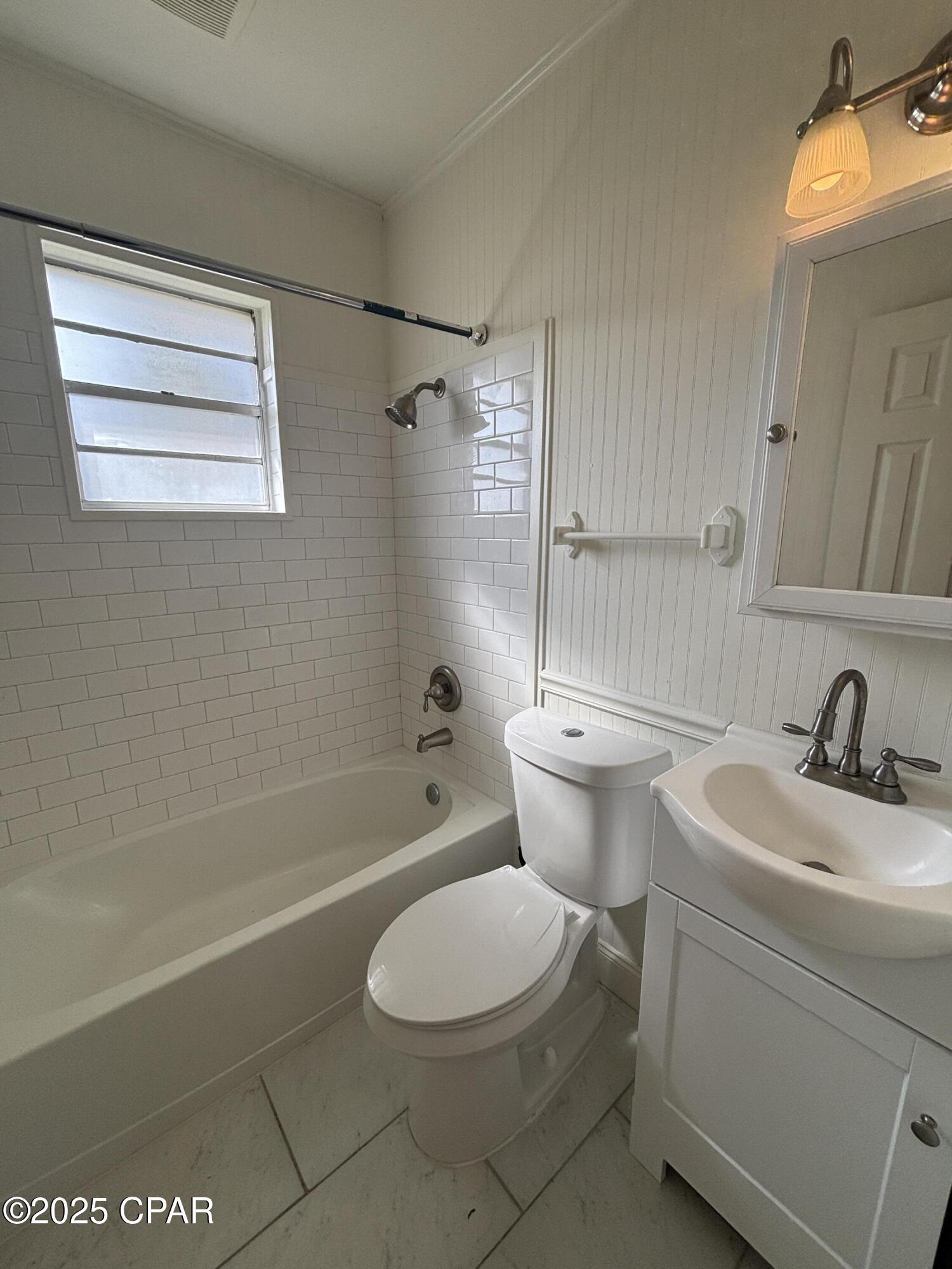 Image 15 For 2338 17th Street