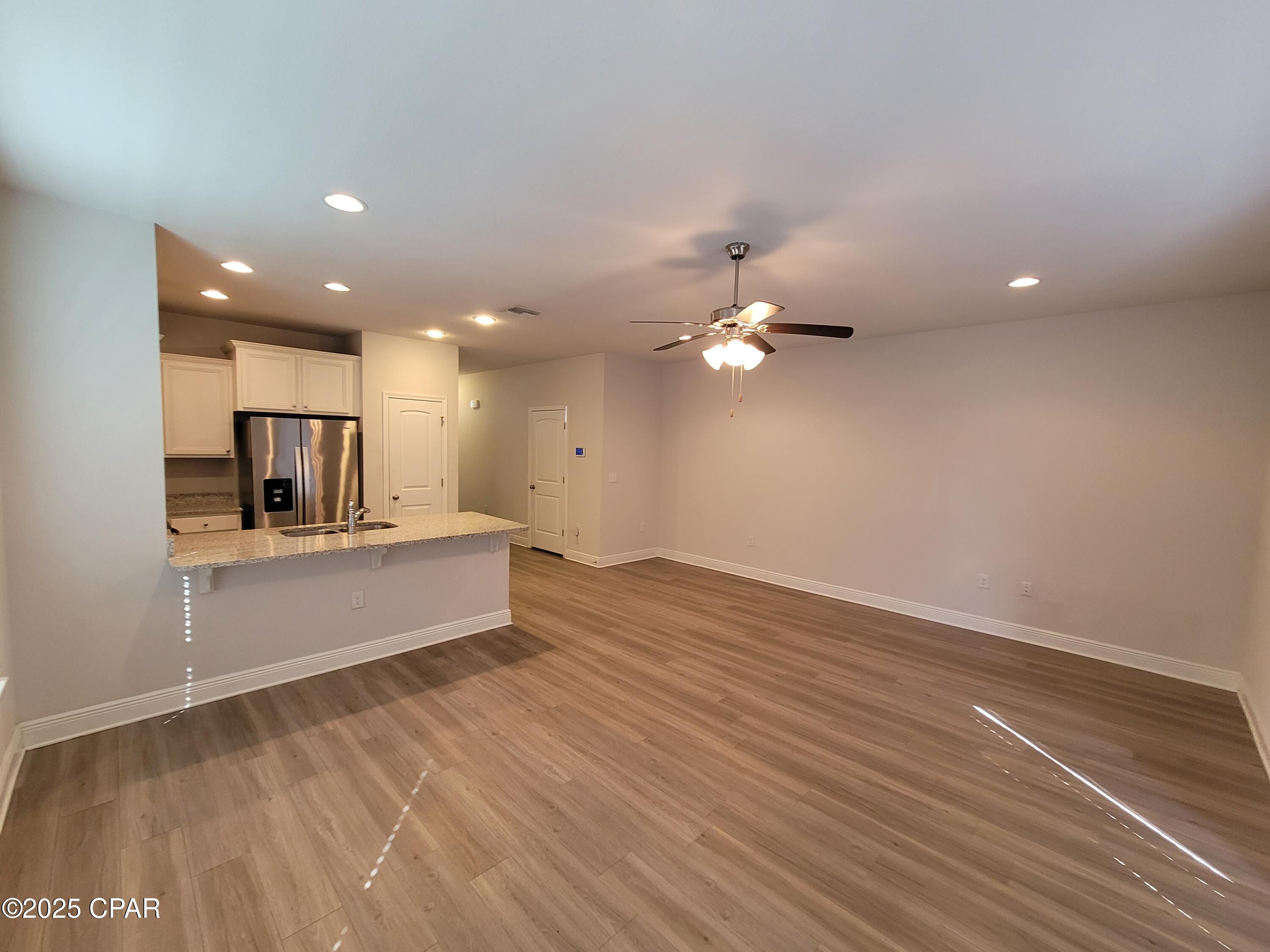 Image 4 For 1874 Pointe Drive