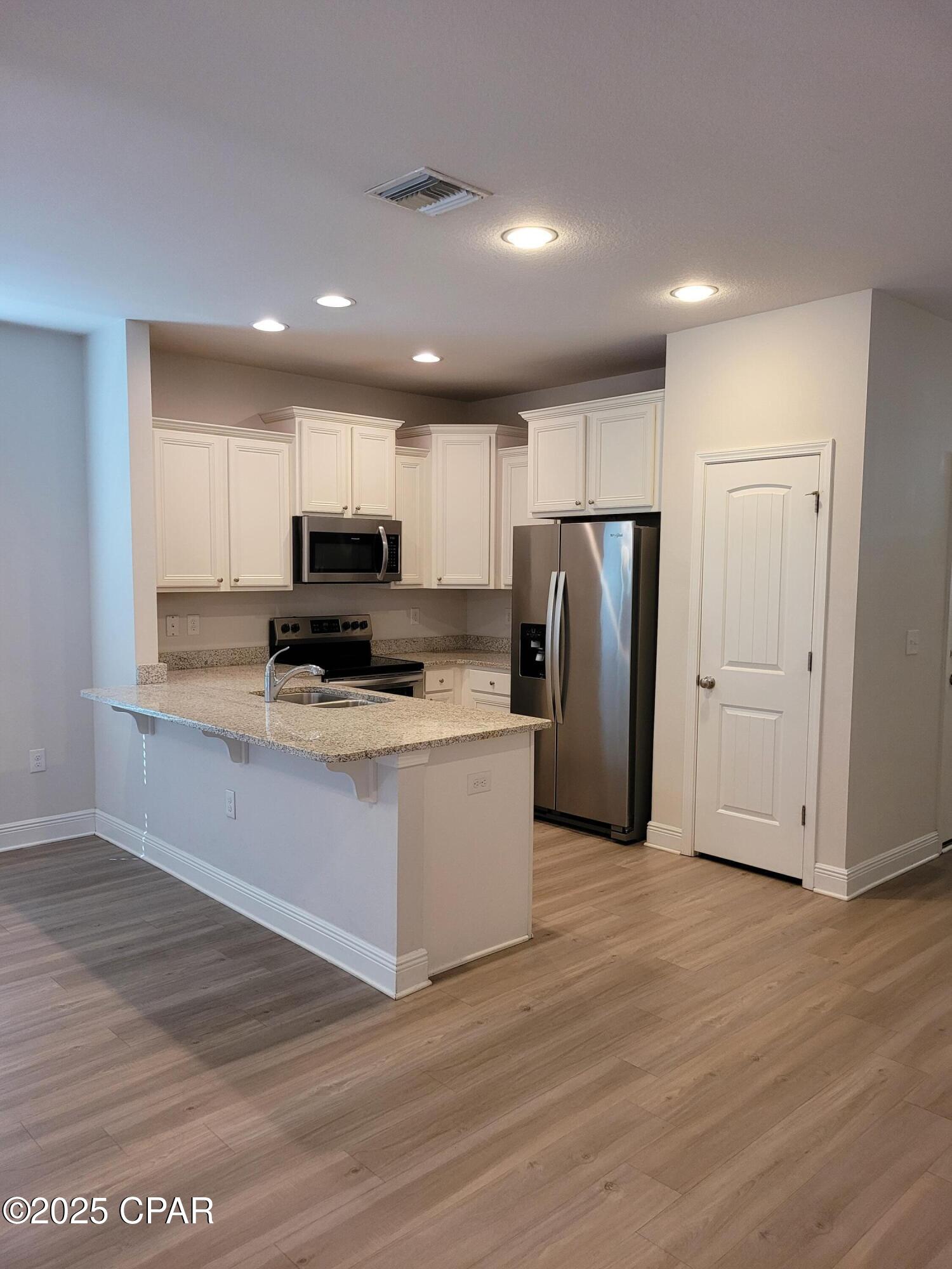 Image 6 For 1874 Pointe Drive