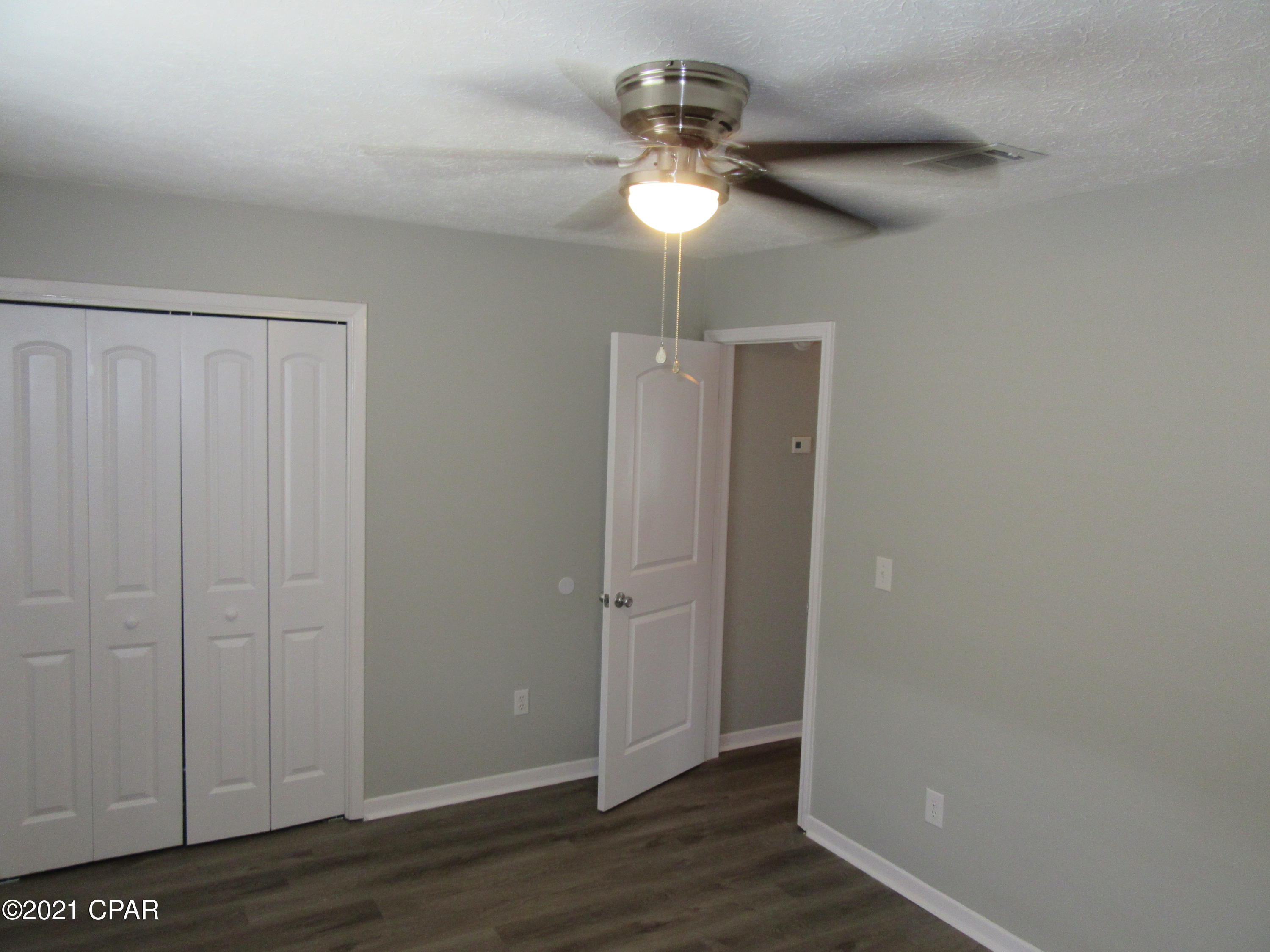 Image 10 For 2914 Sequoia Avenue