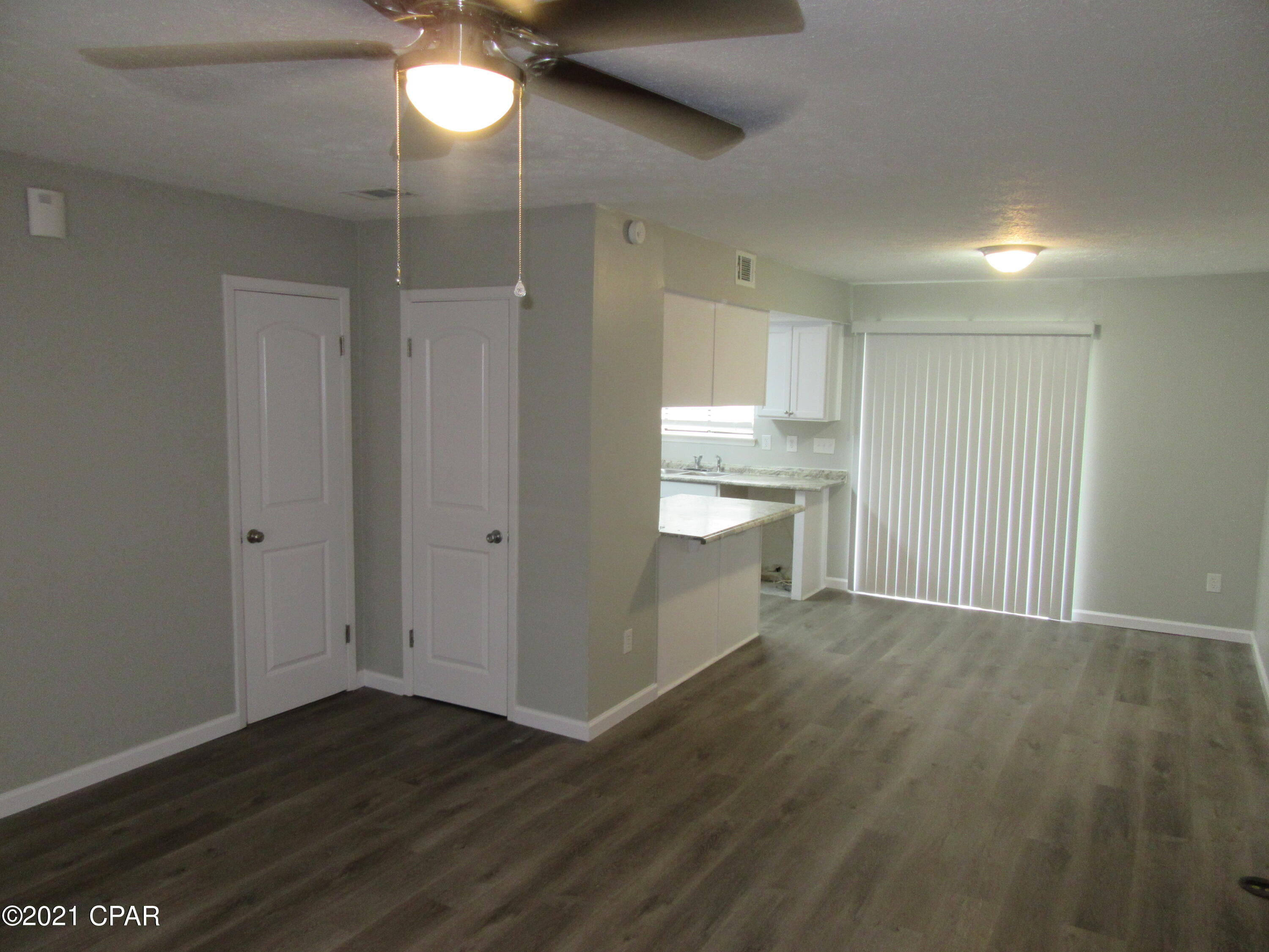 Image 2 For 2914 Sequoia Avenue