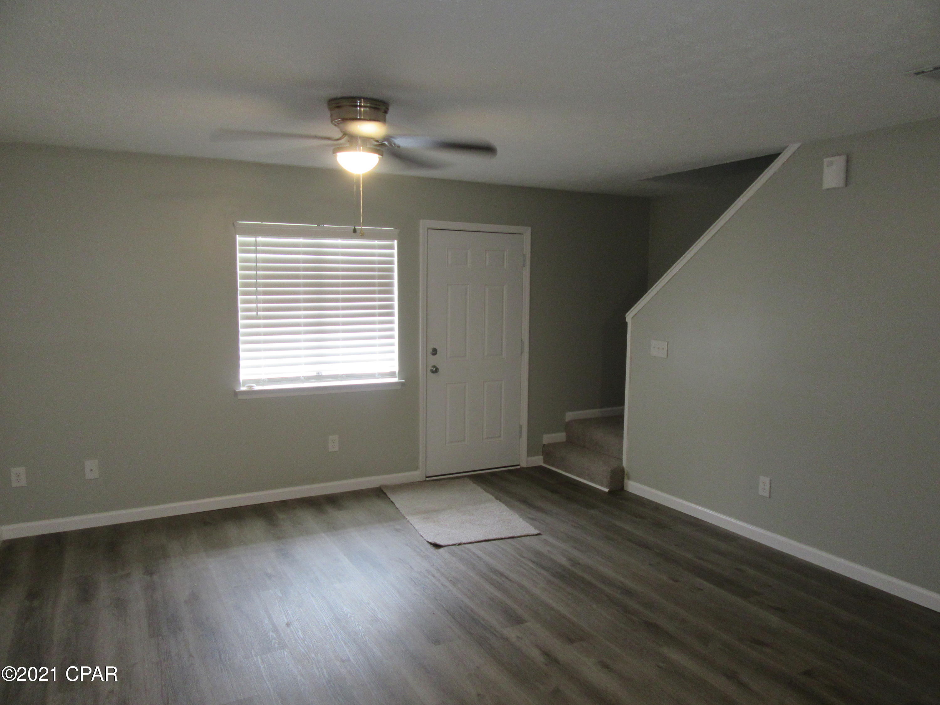 Image 4 For 2914 Sequoia Avenue