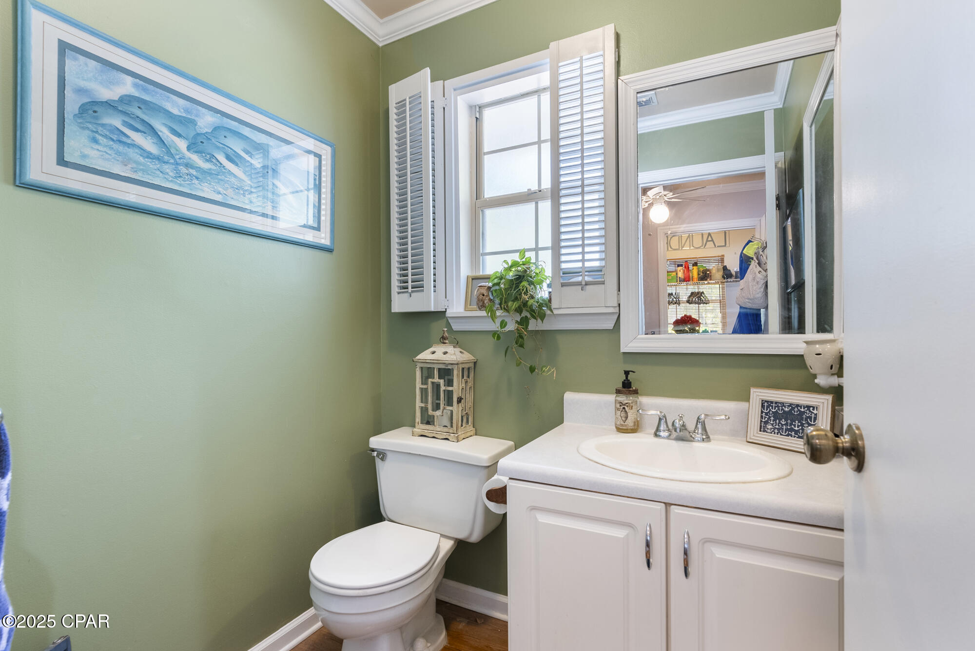 Image 17 For 902 Avenue D