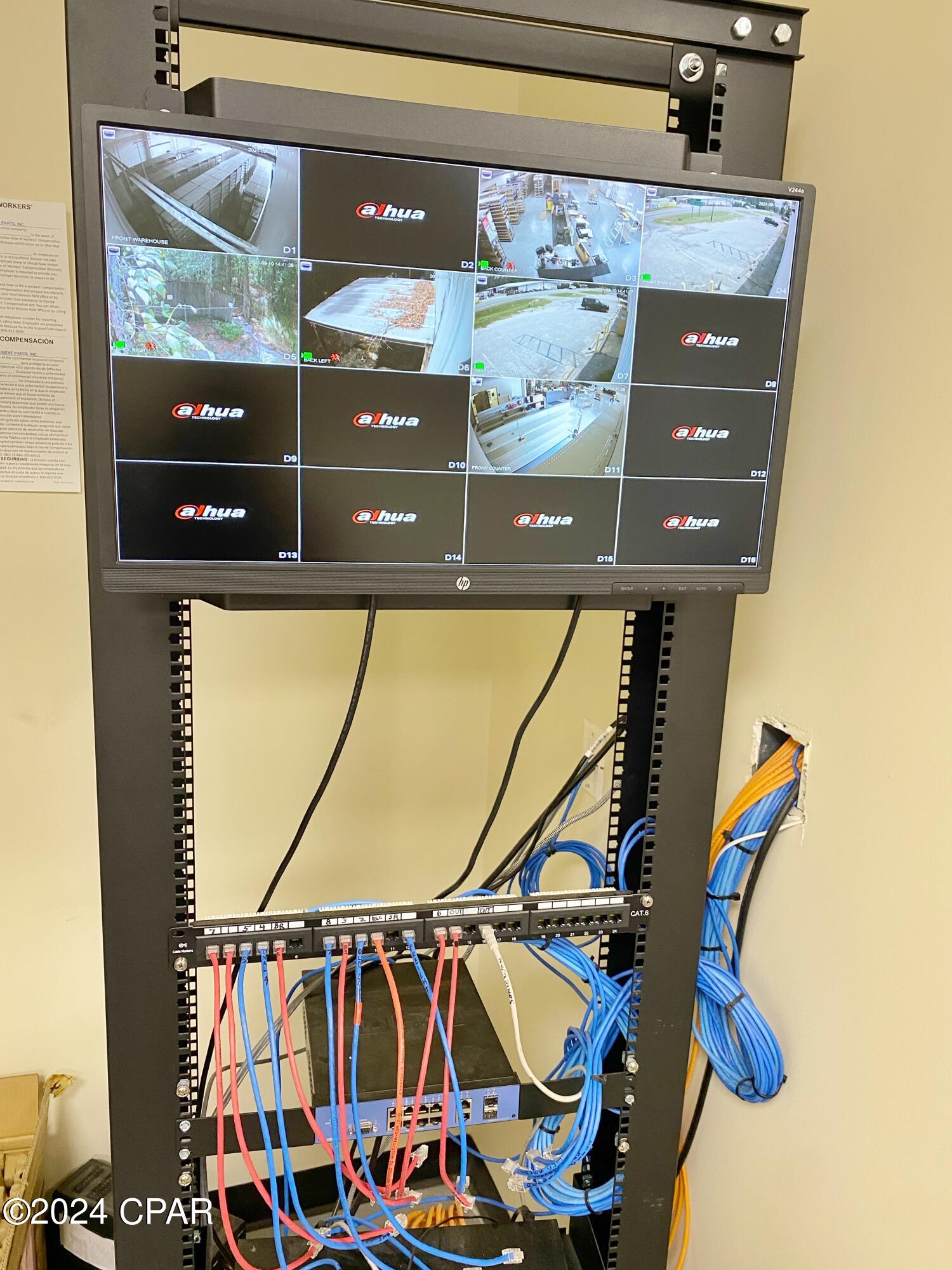 Listing photo id 16 for 1368 Blountstown Street