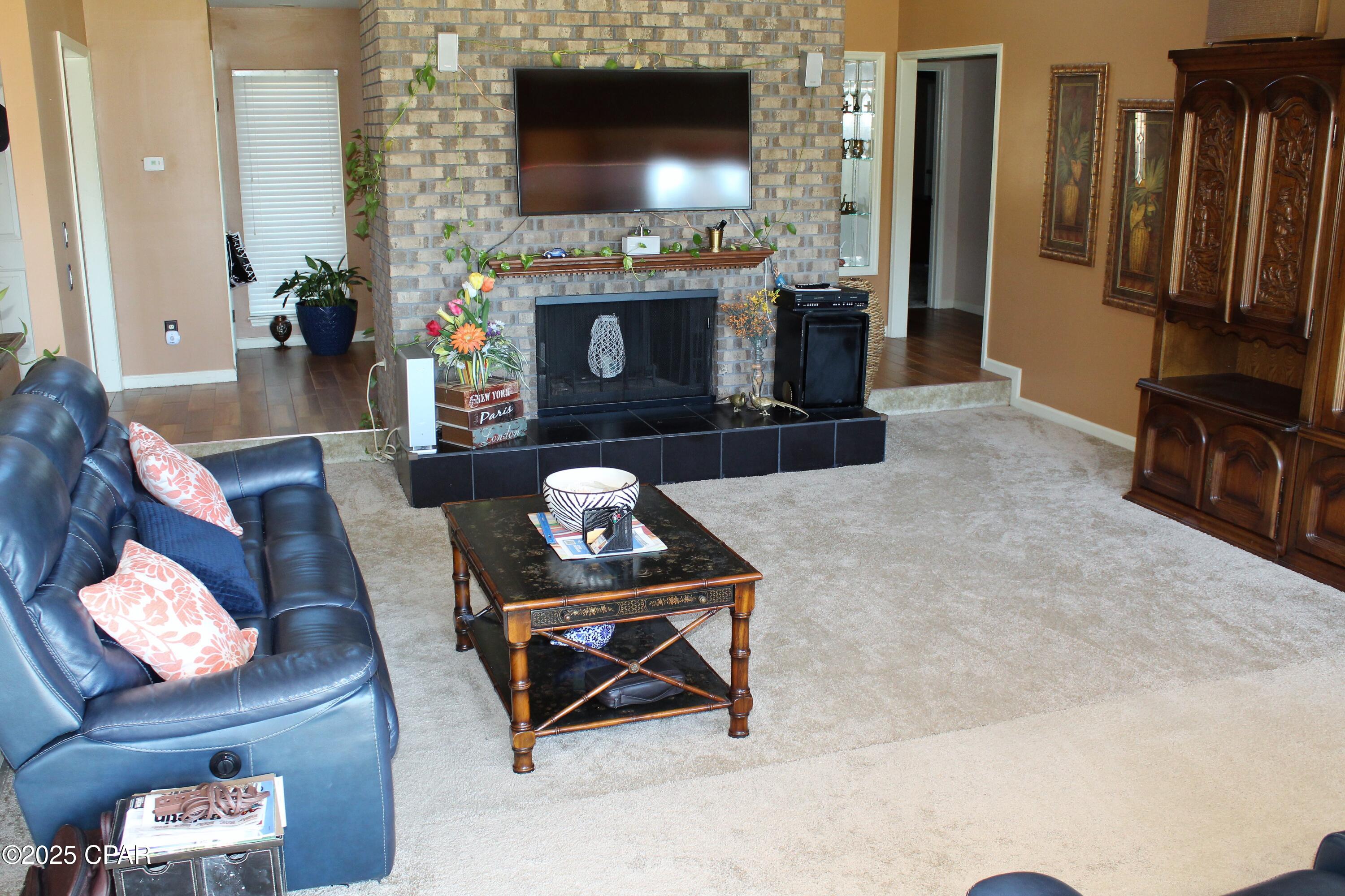 612 Amberjack Drive, Panama City Beach, FL 32408 thumbnail, photo 5 of 33