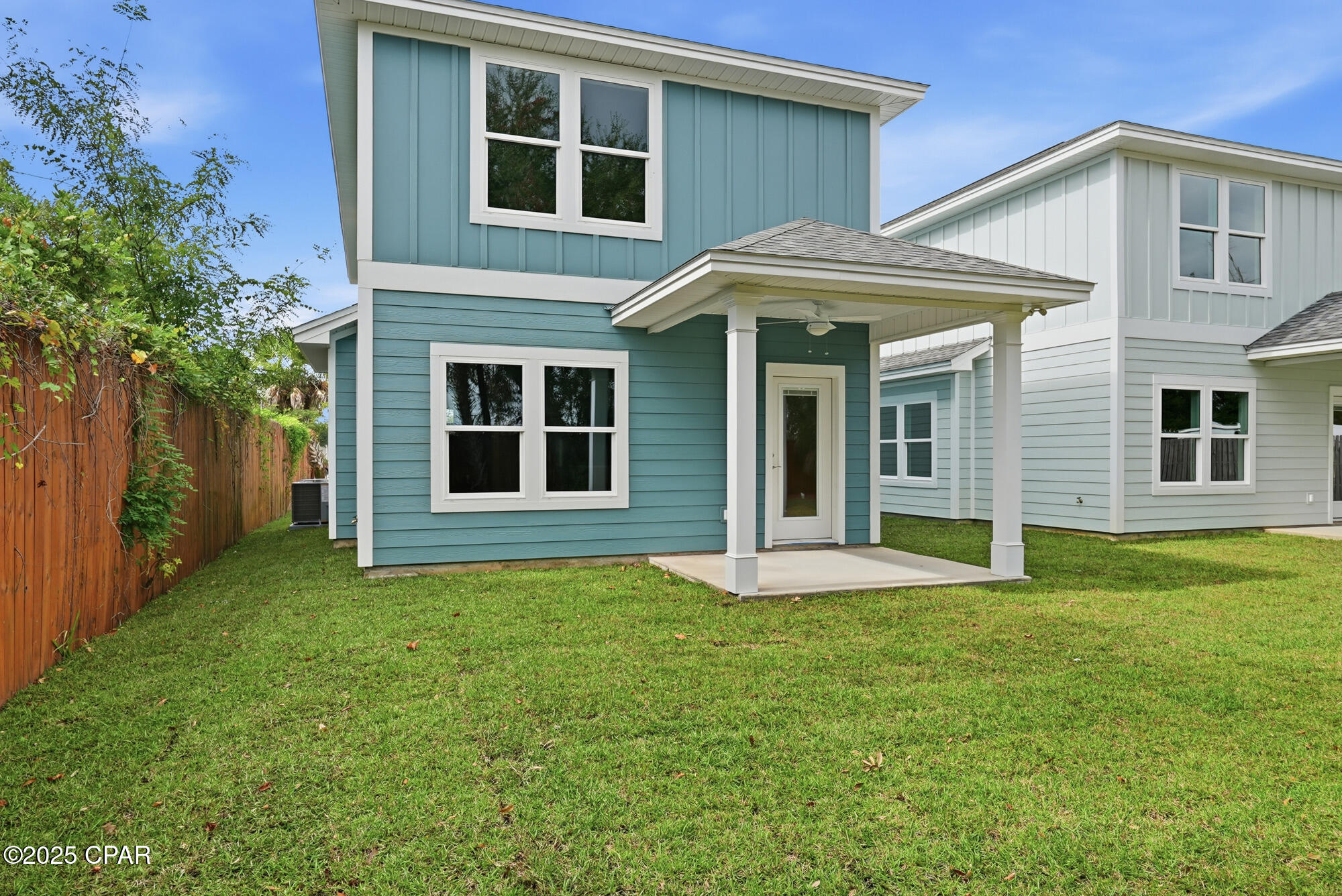 Image 34 For 924 Grace Avenue