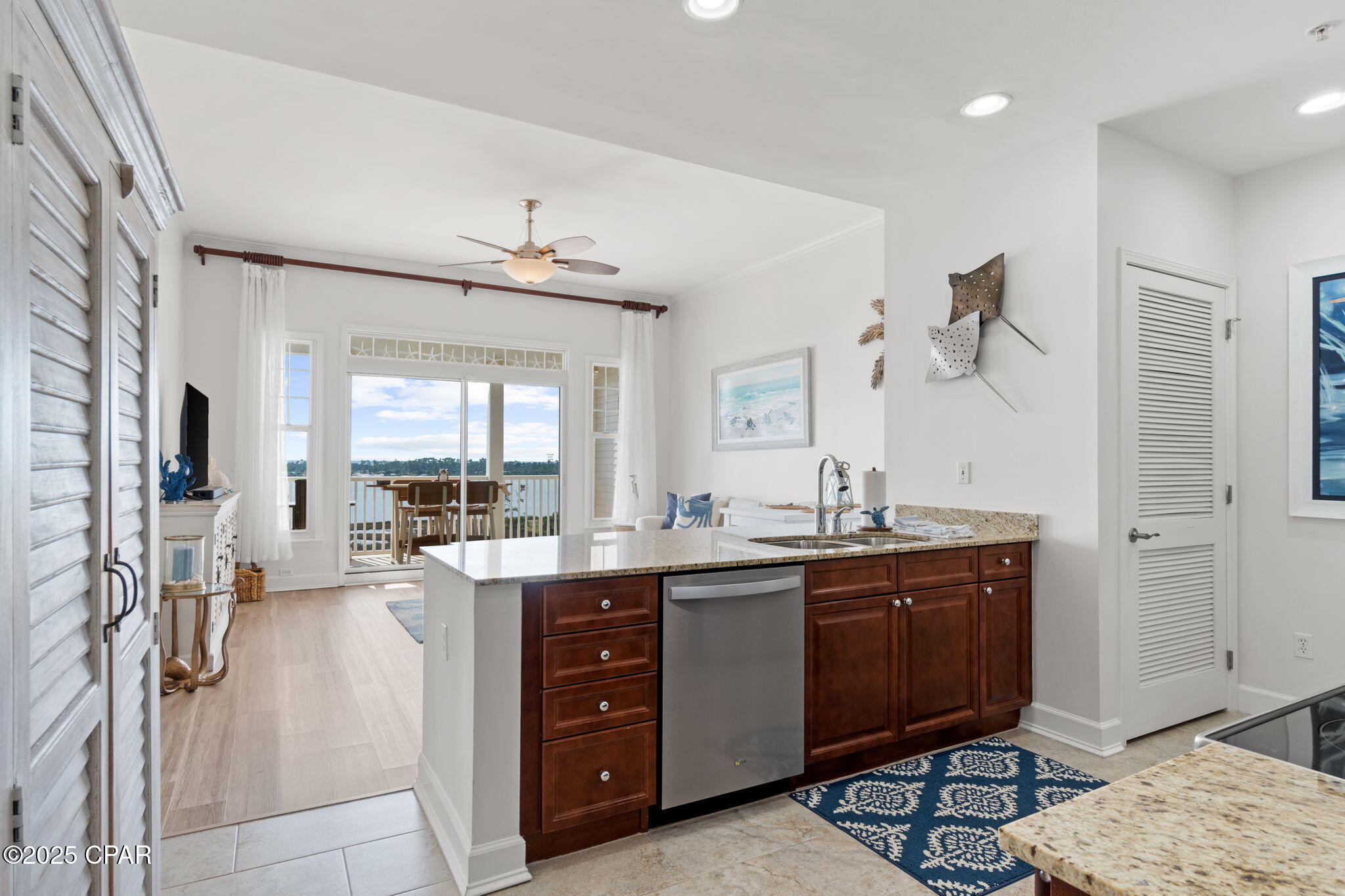 Image 13 For 4100 Marriott Drive 706