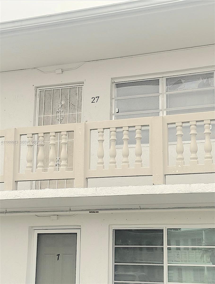 Ro-Mont South Green Condo