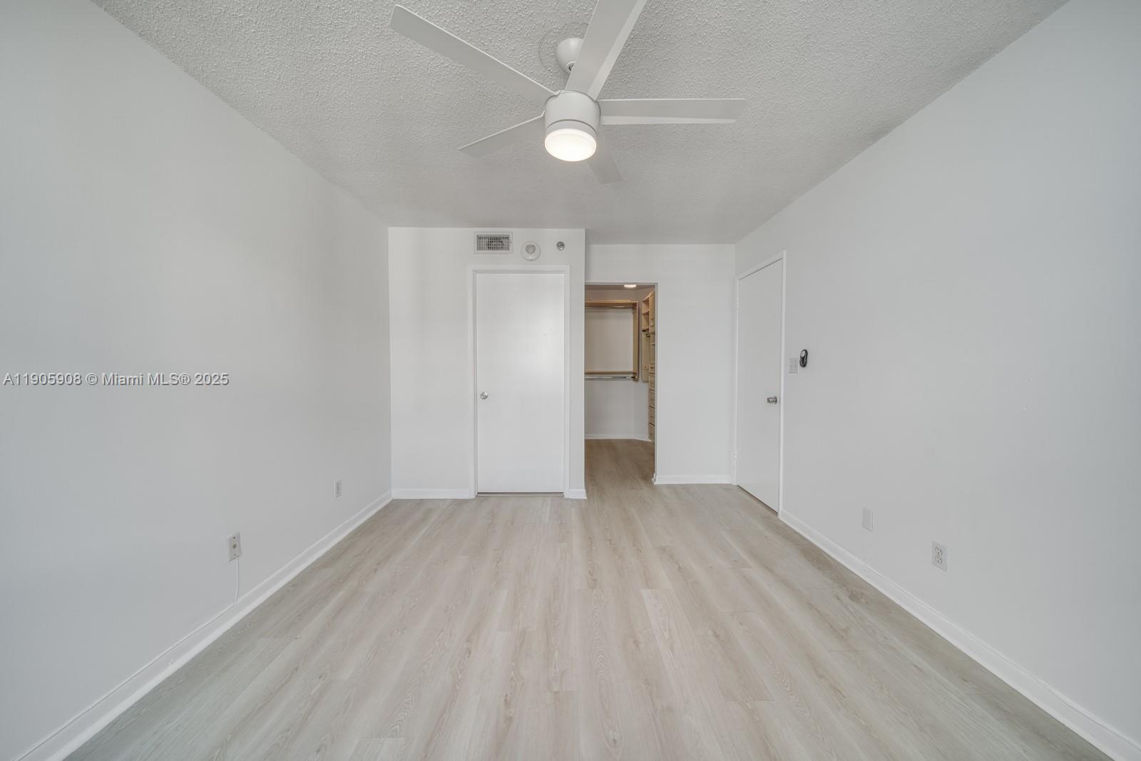 770 Claughton Island Dr #1803, Miami FL 33131
