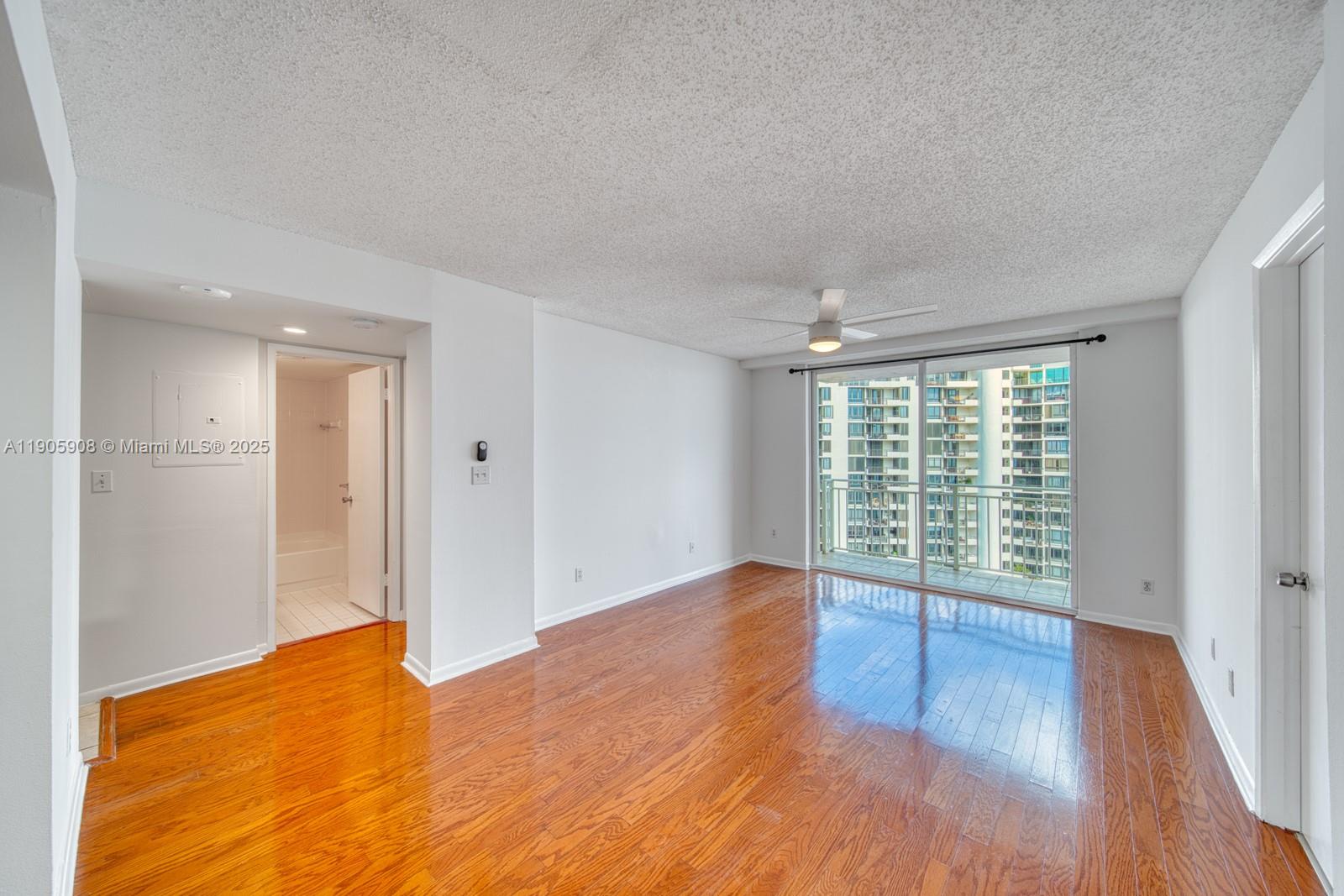 770 Claughton Island Dr #1803, Miami FL 33131