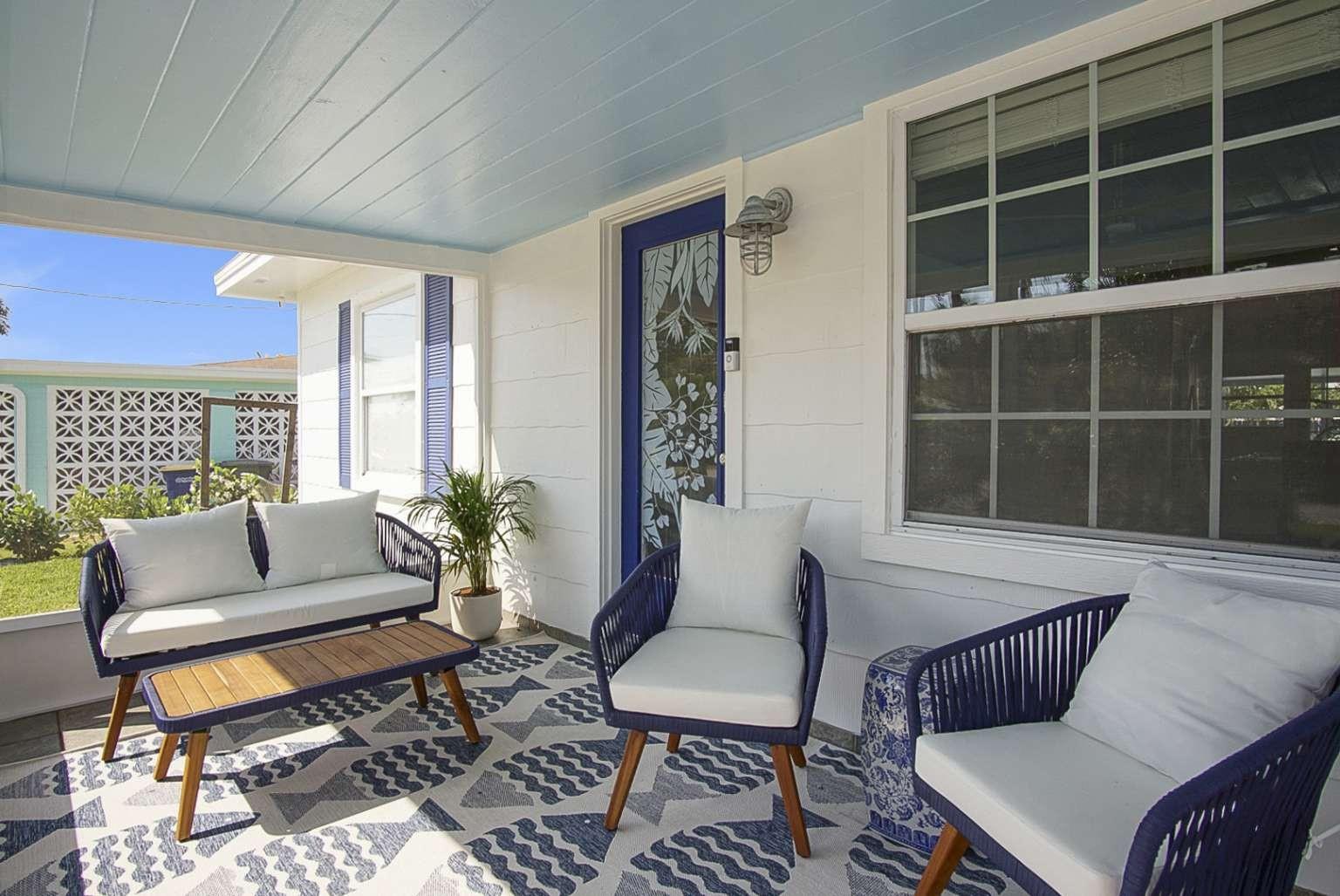 Homes for sale in Fort Pierce, FL | 307 Granada St, Fort Pierce, FL 34949 | MLS# F10536608