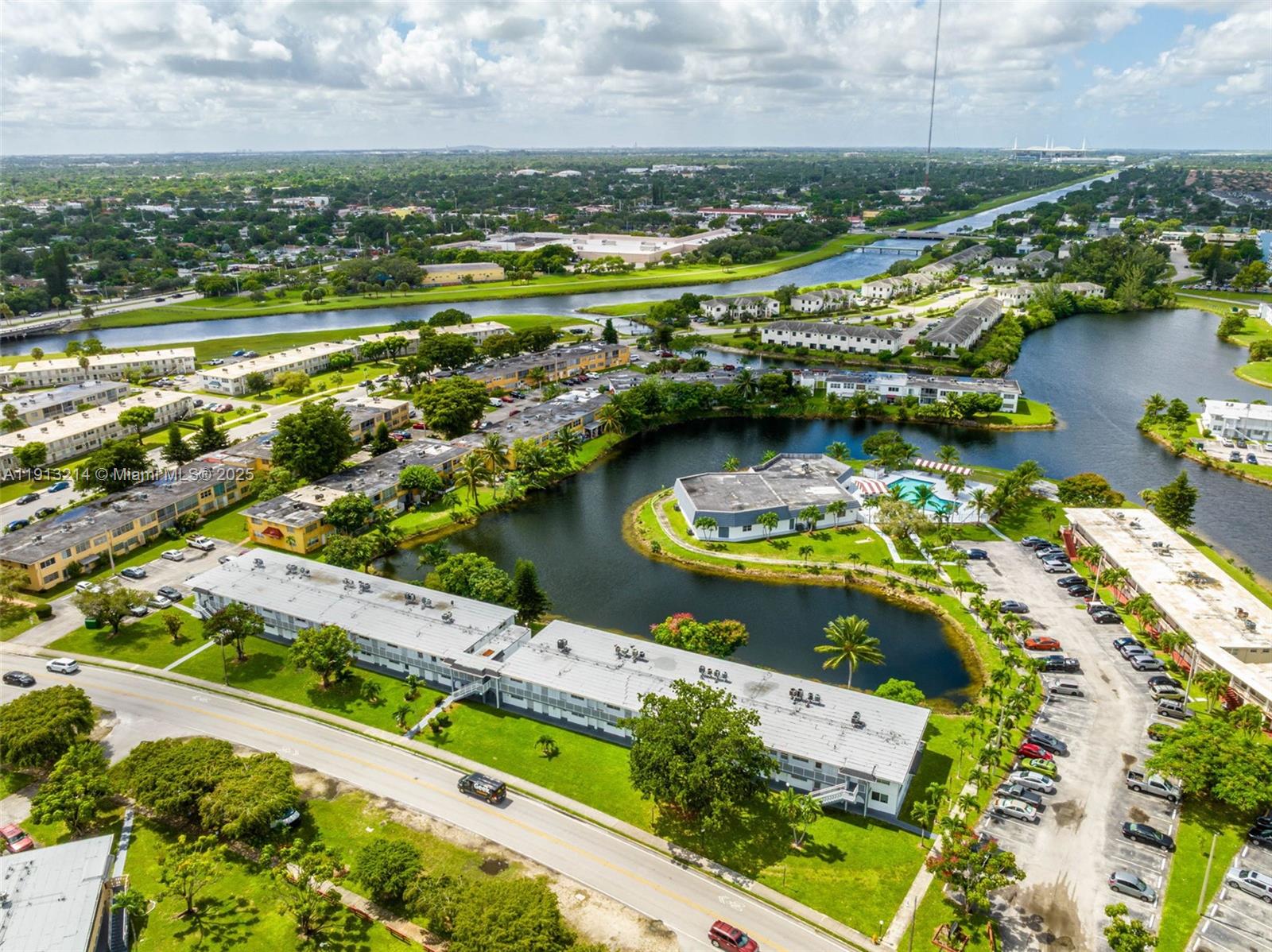 Ro-Mont South Condo K