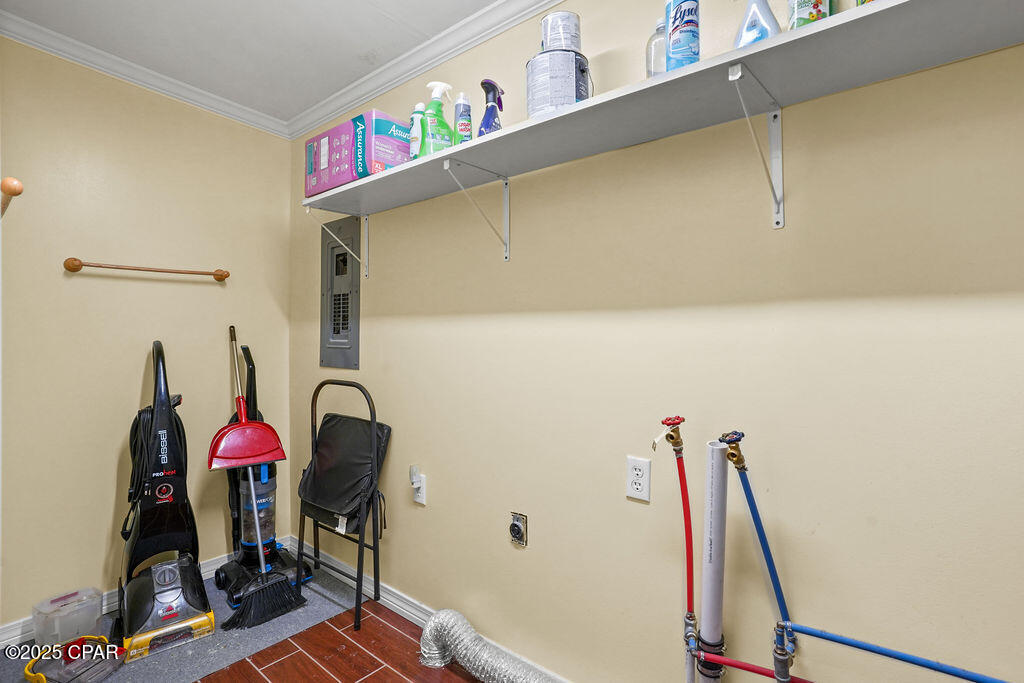 Listing photo id 15 for 203 Kansas Avenue