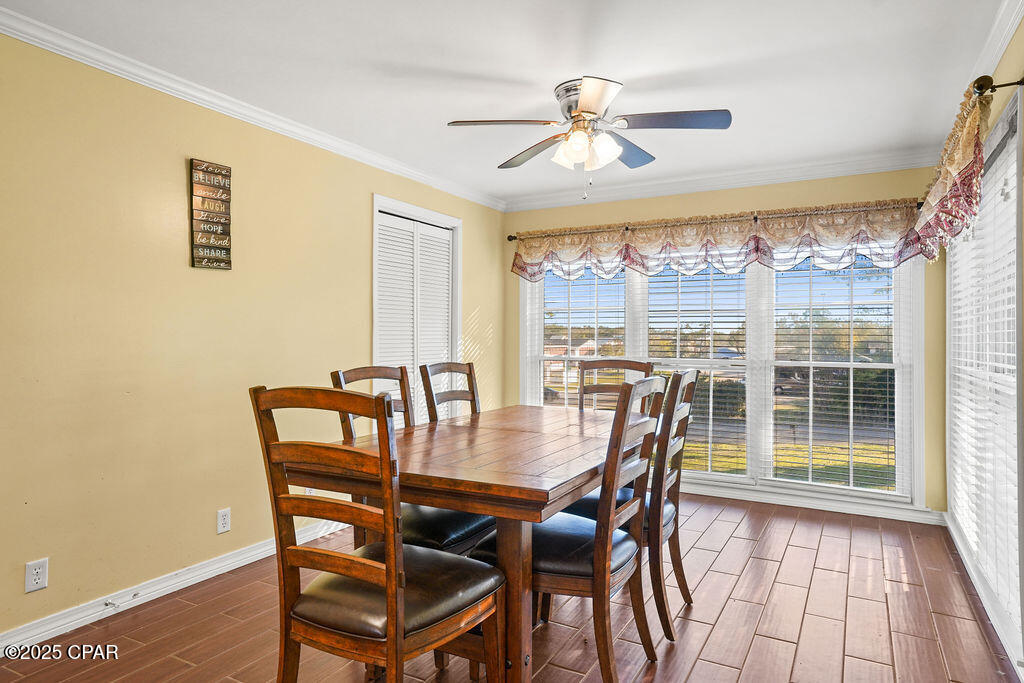 Listing photo id 19 for 203 Kansas Avenue