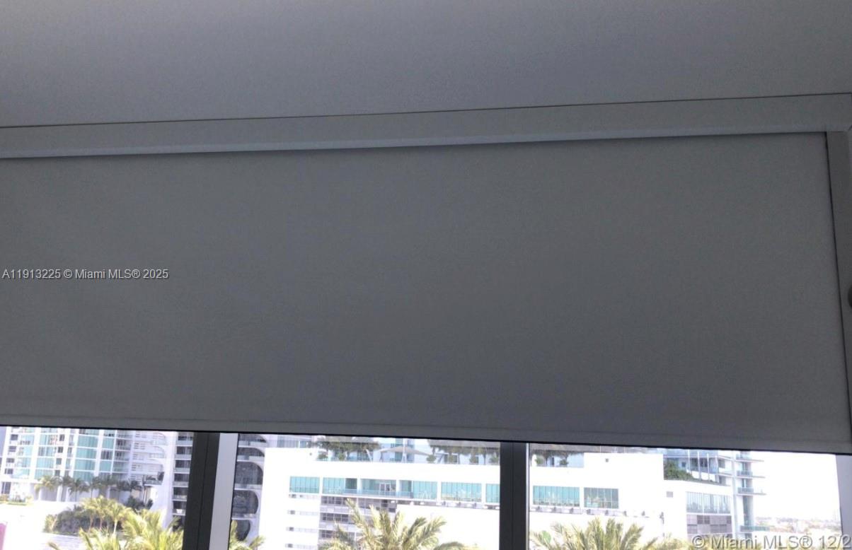 851 NE 1st Ave #903, Miami FL 33132