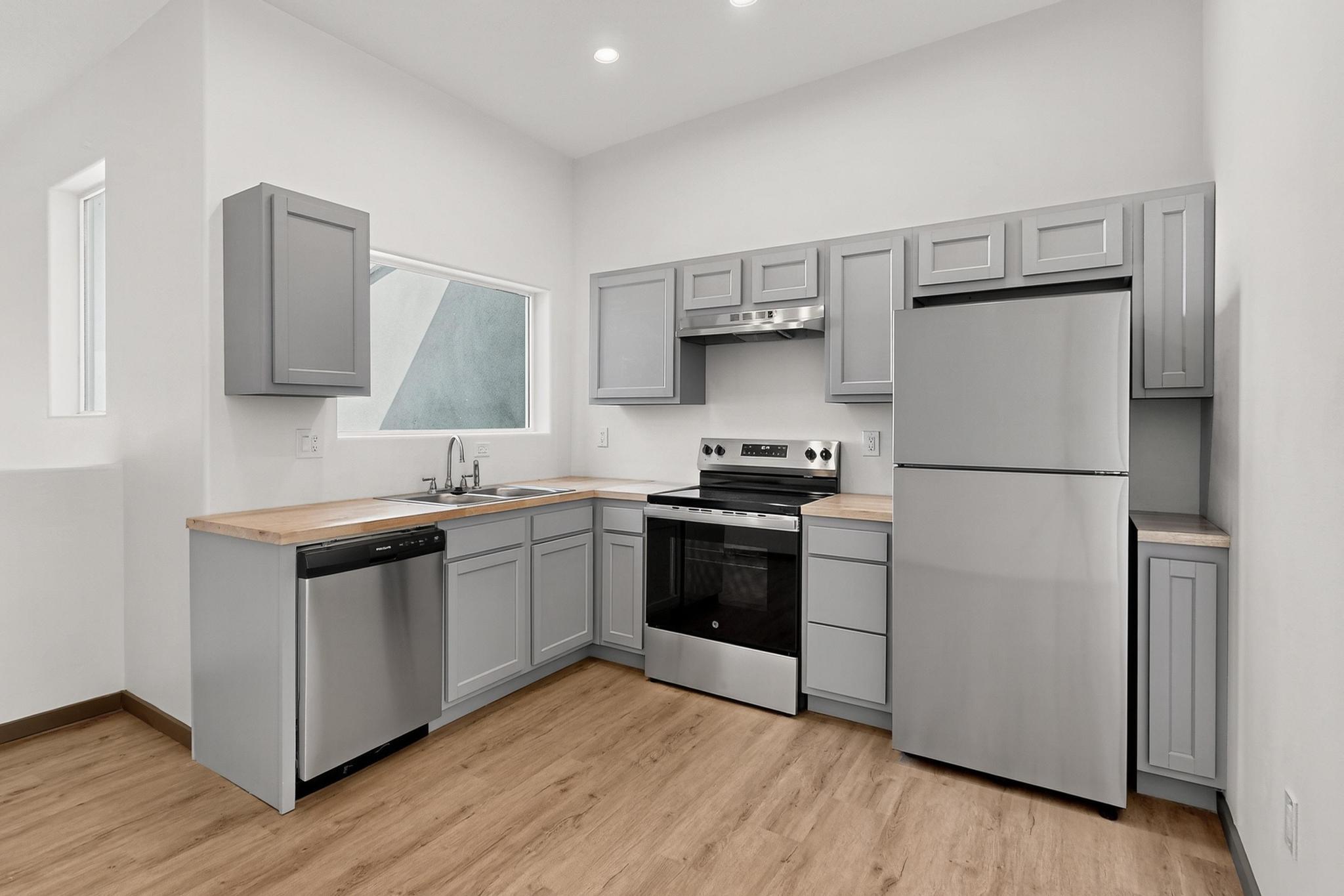 9368 Valley View Drive NW 8 Kitchen