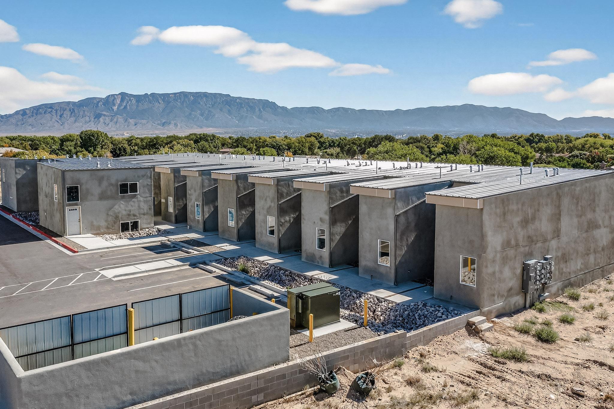 9368 Valley View Drive NW 9 Hot Tub