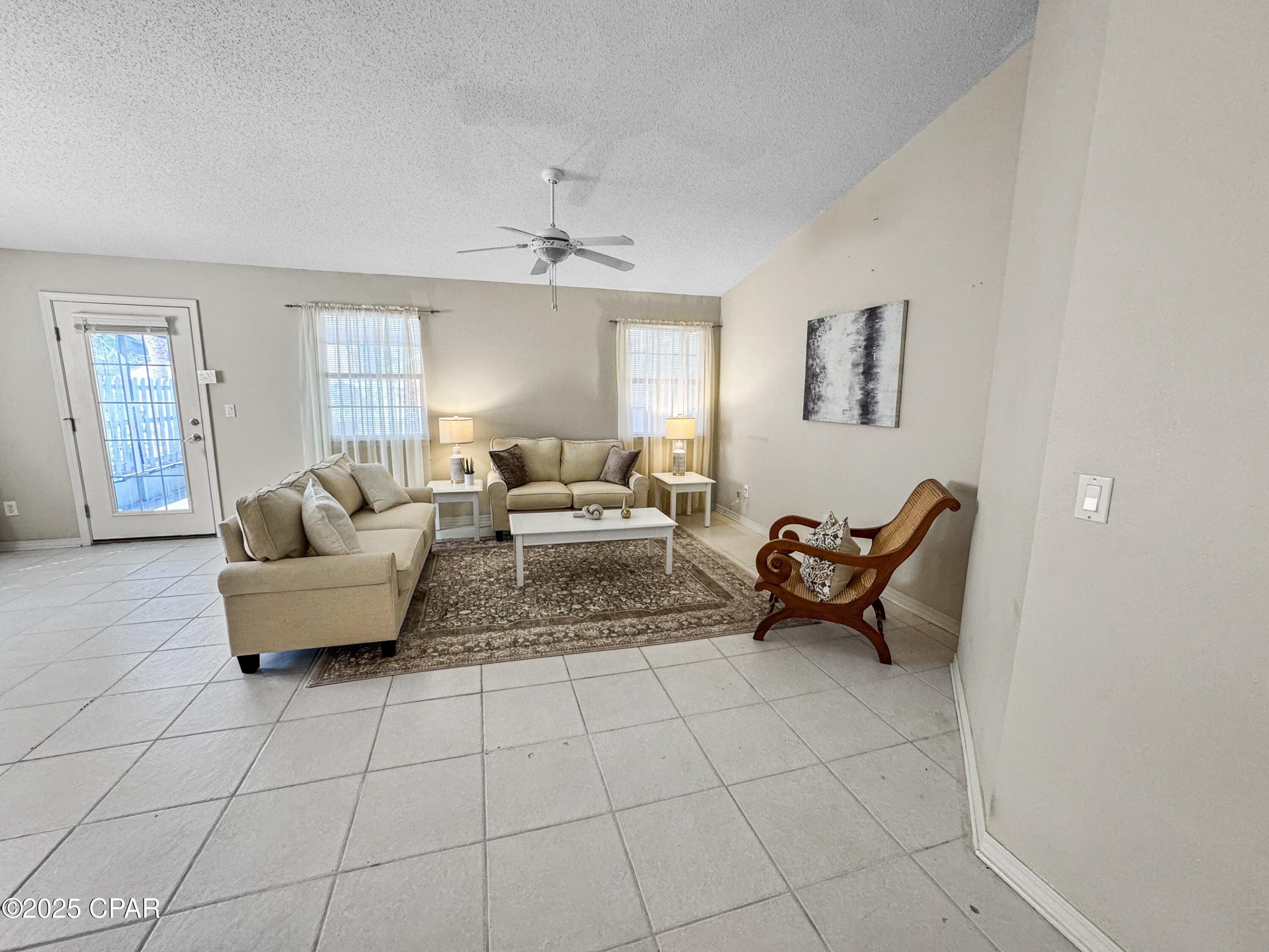 Image 11 For 91 Windridge Lane