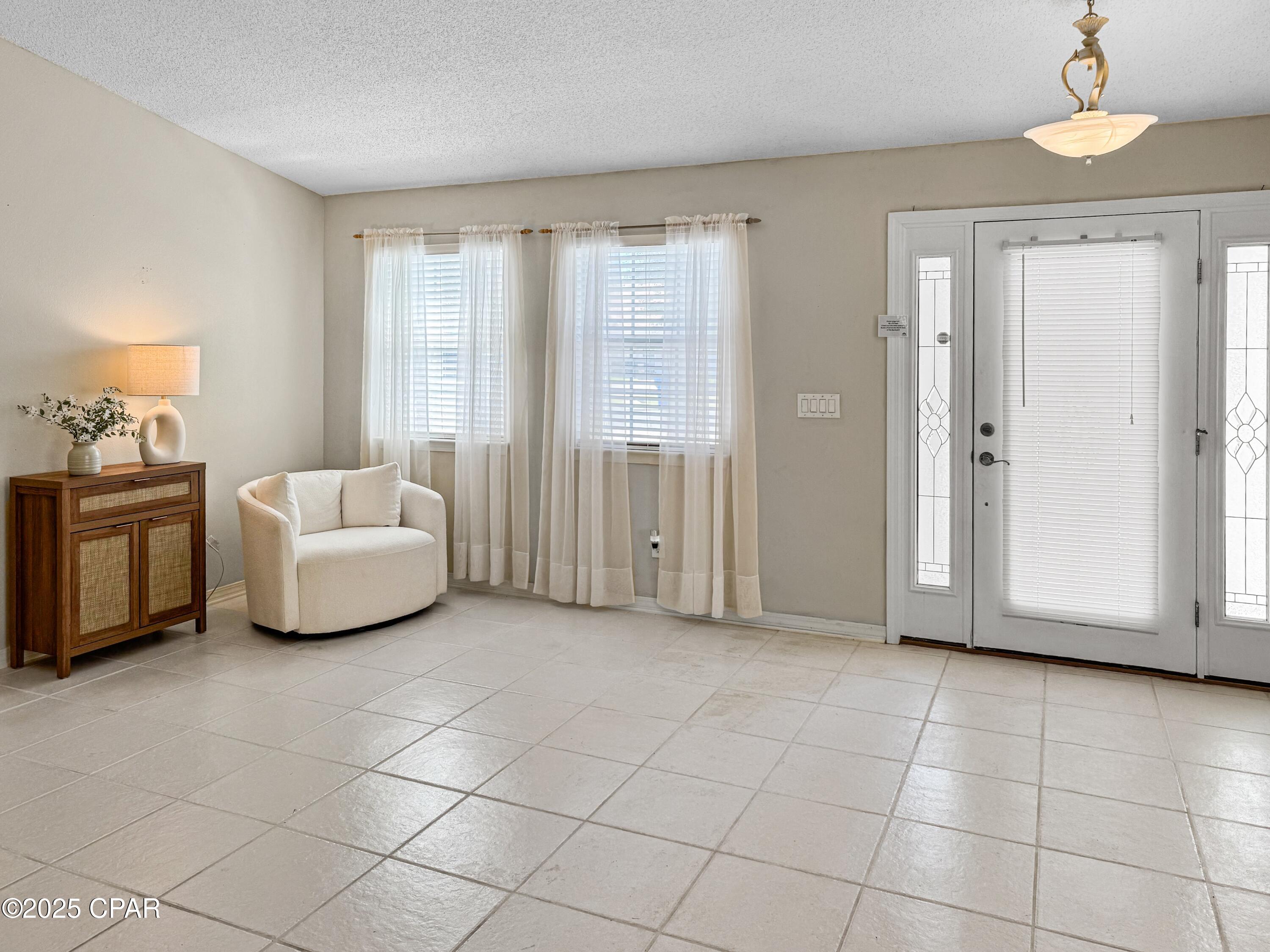 Image 9 For 91 Windridge Lane