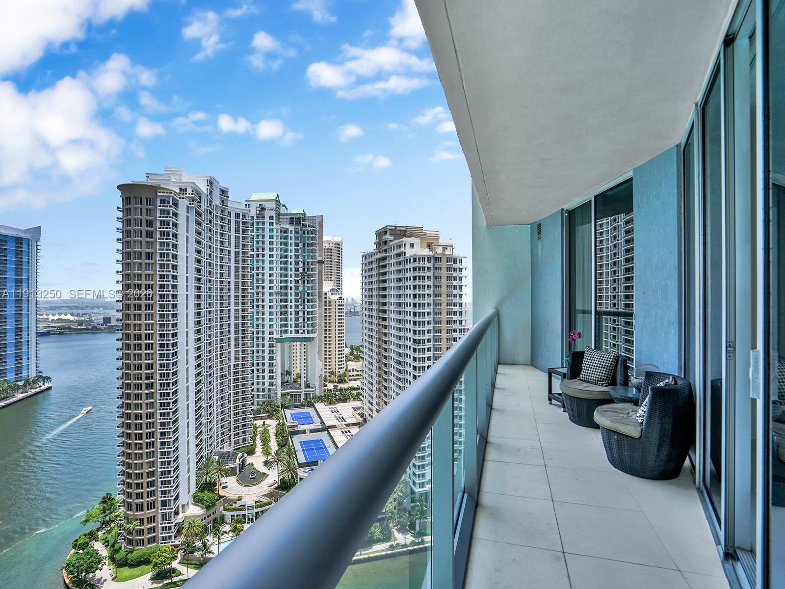 Icon Brickell No Two