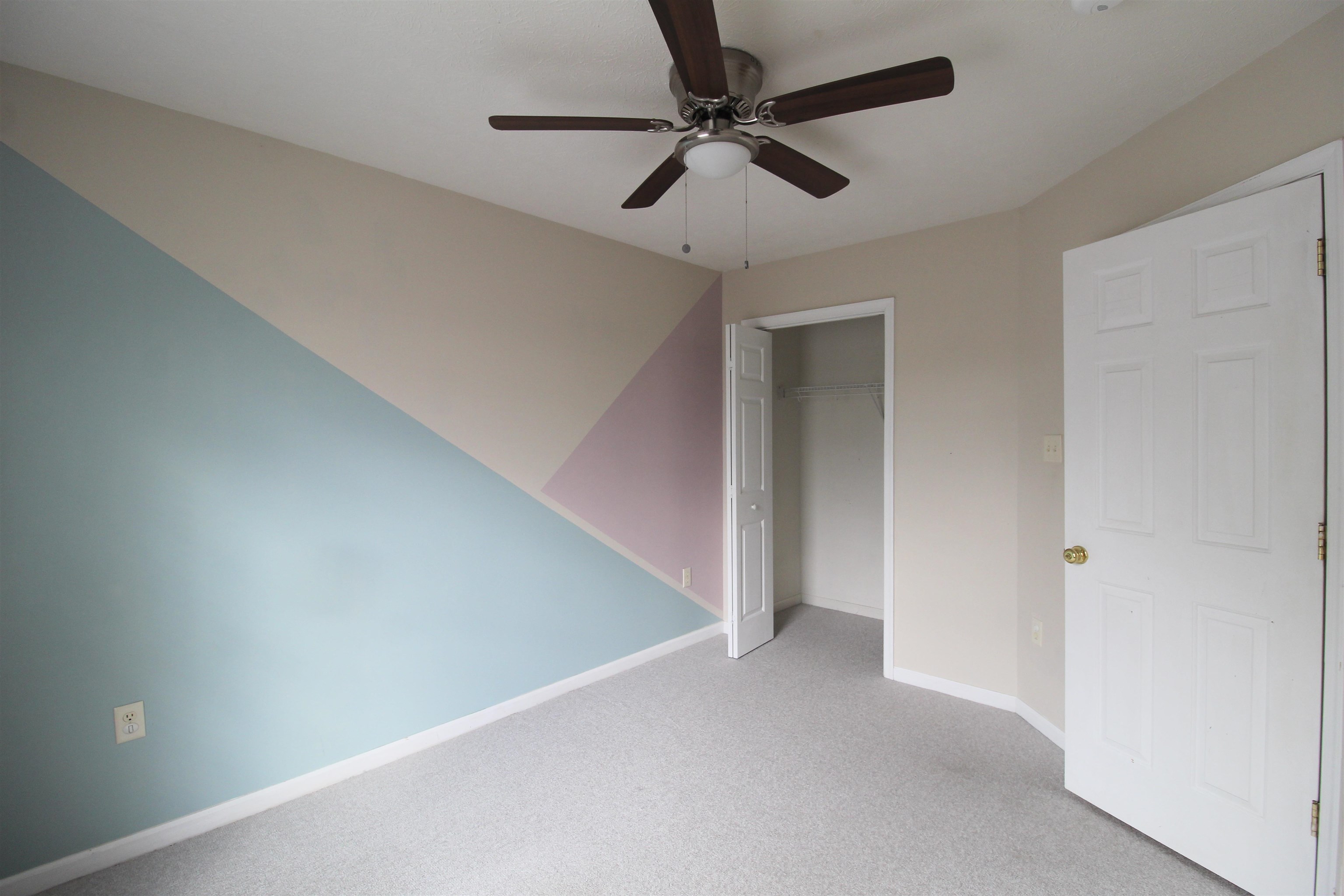 2881 Taylor Spring Ln