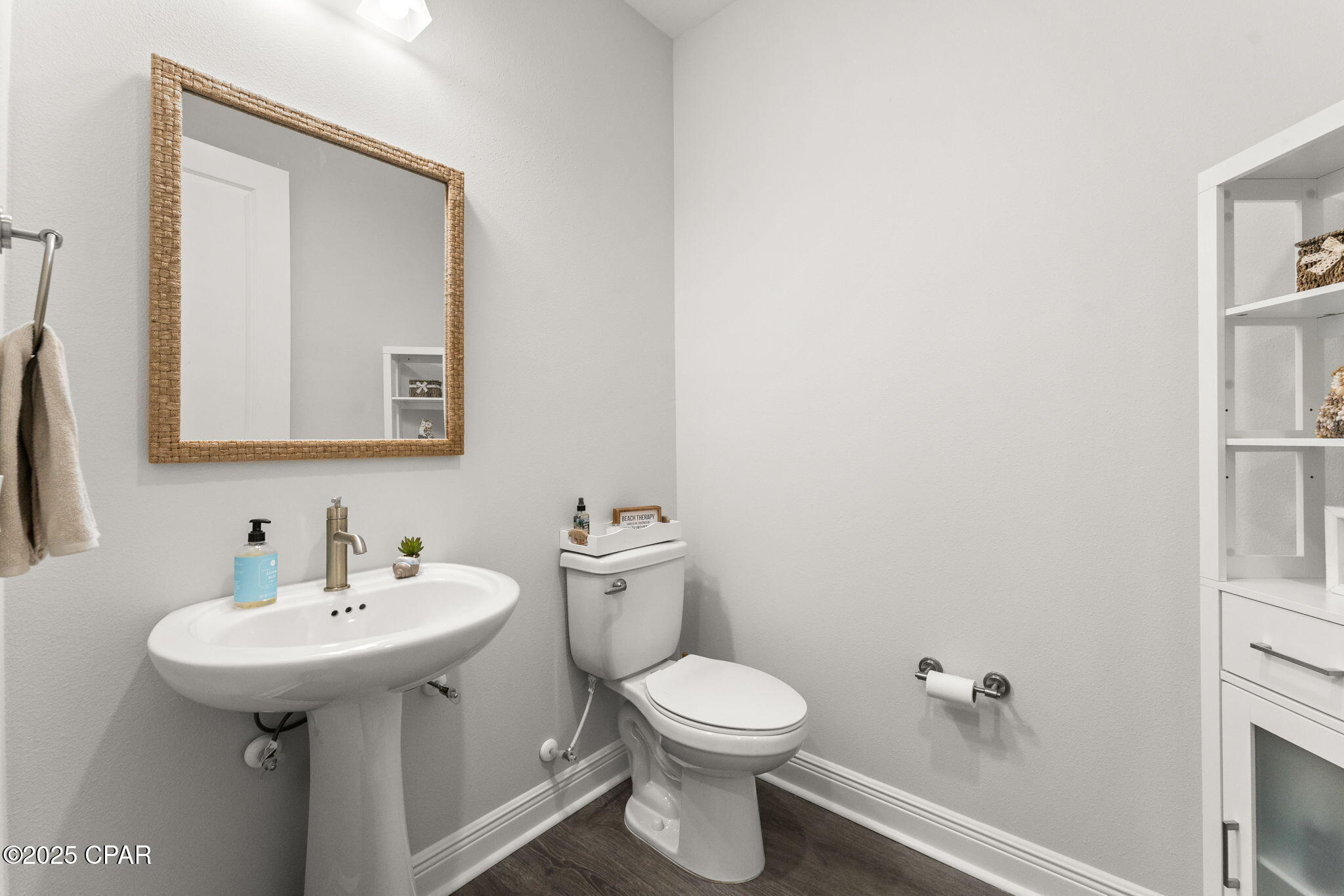 Image 26 For 8325 Fins Up Court