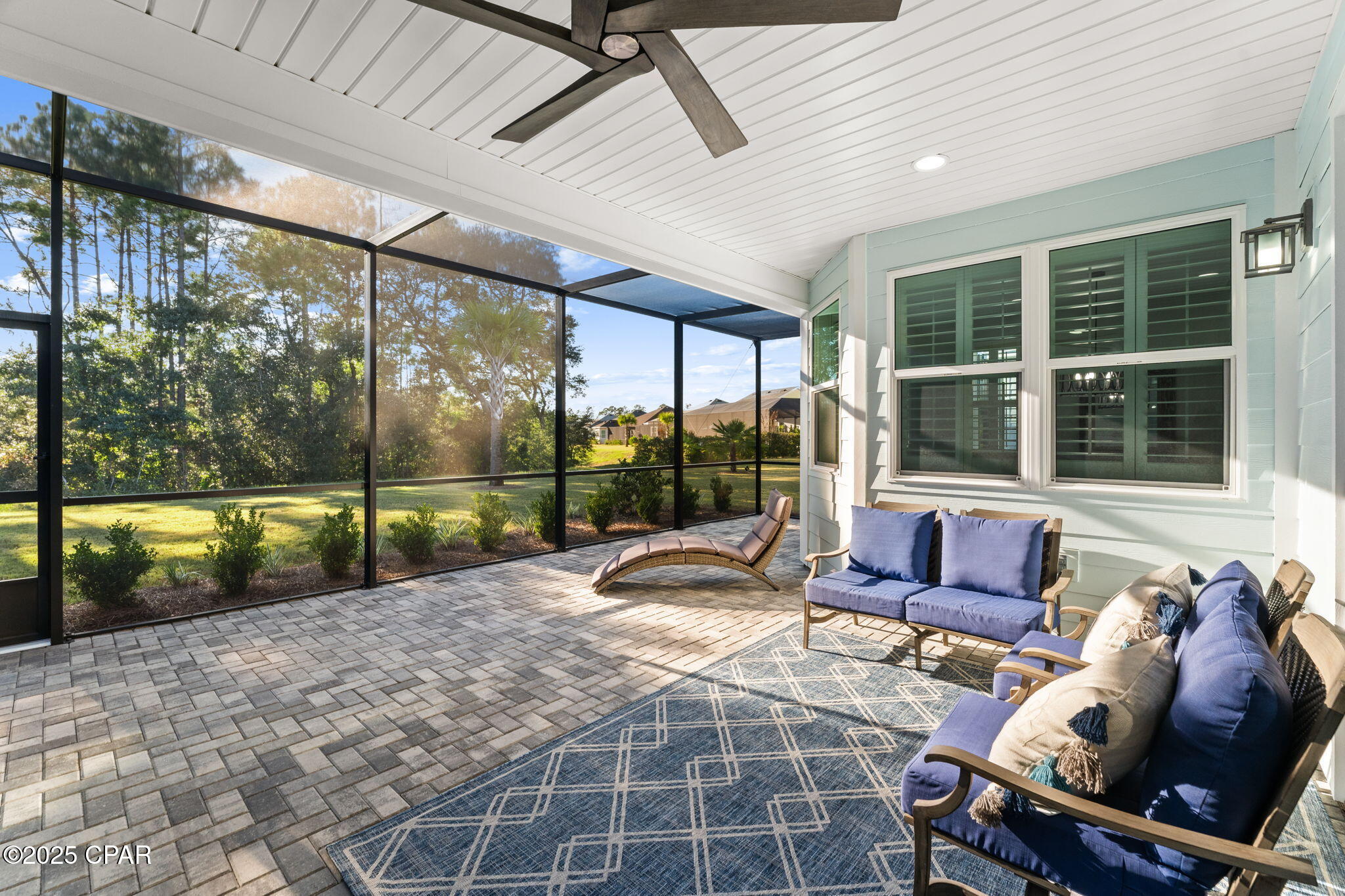 Image 36 For 8325 Fins Up Court