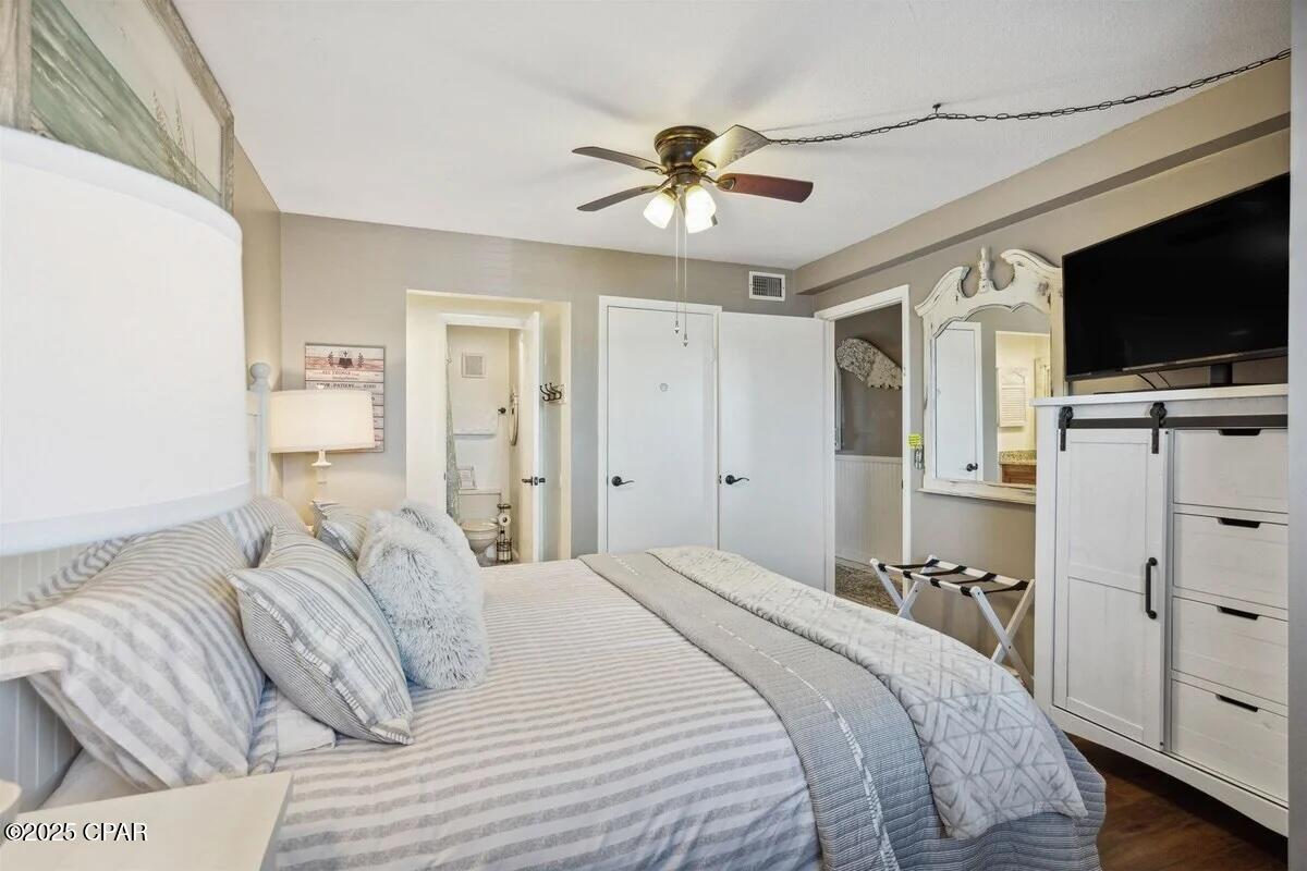 Image 14 For 8743 Thomas Drive 225