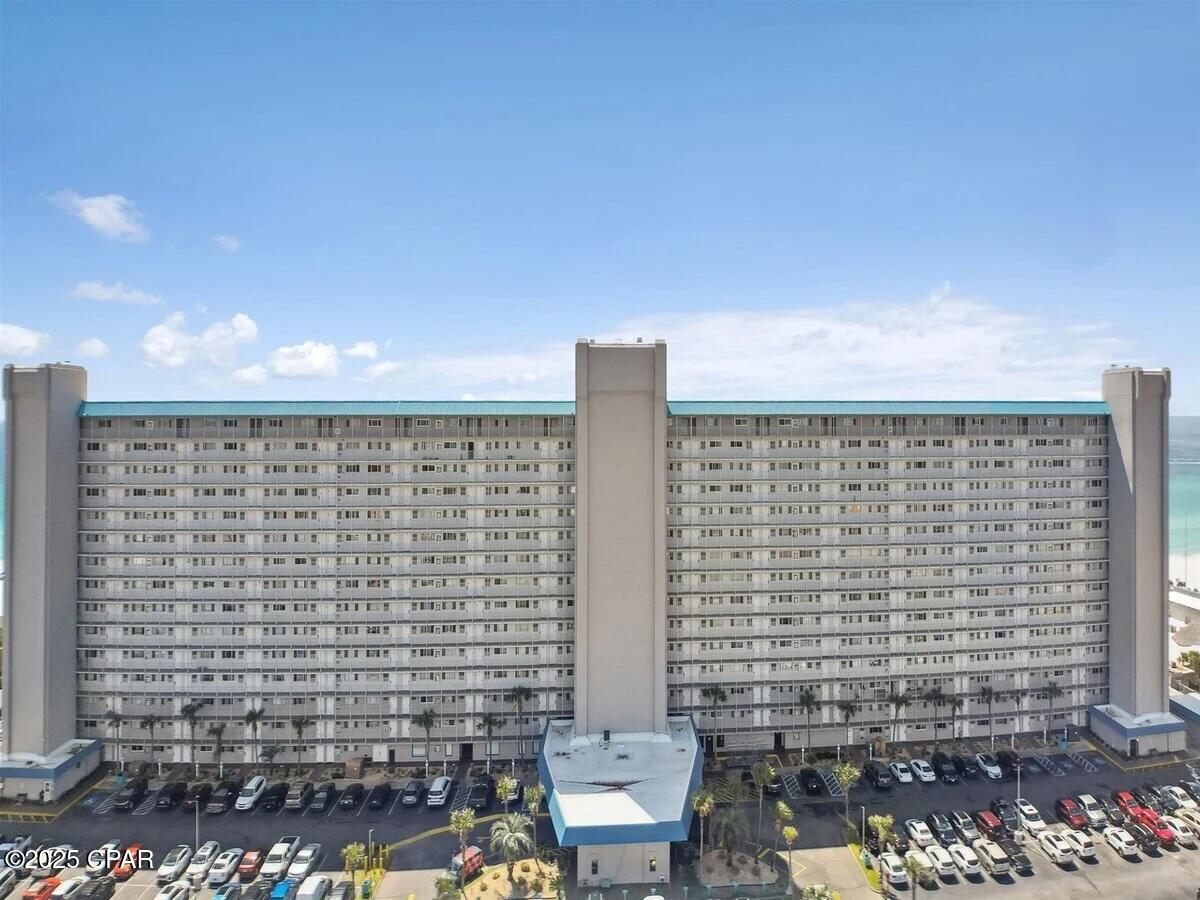 Image 21 For 8743 Thomas Drive 225