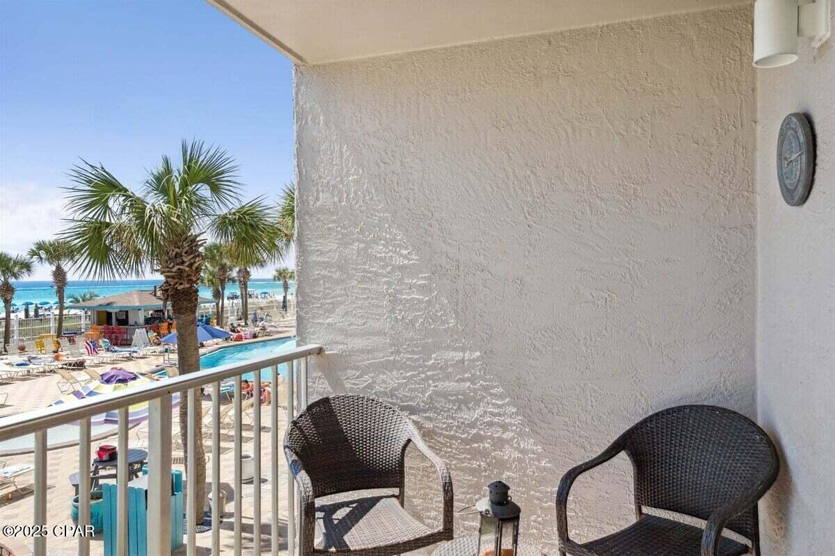 Image 23 For 8743 Thomas Drive 225