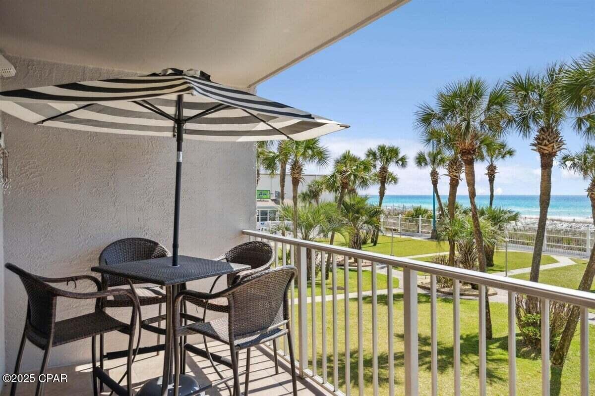 Image 24 For 8743 Thomas Drive 225