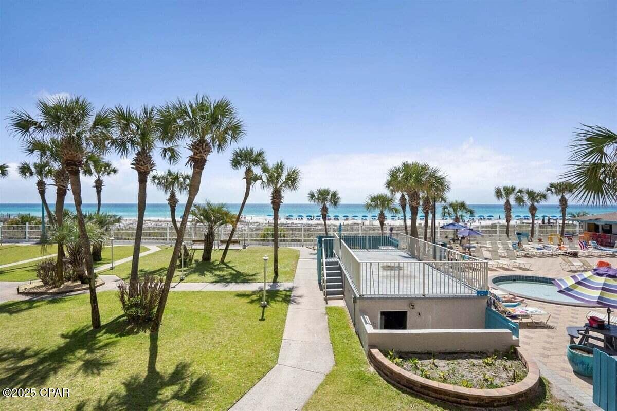 Image 25 For 8743 Thomas Drive 225