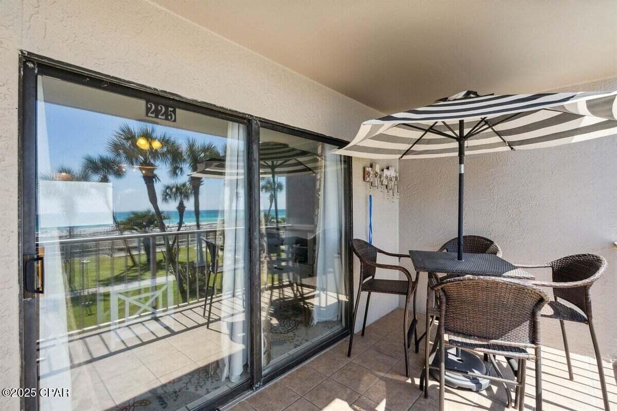 Image 26 For 8743 Thomas Drive 225