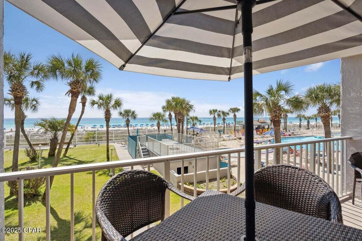 Image 27 For 8743 Thomas Drive 225