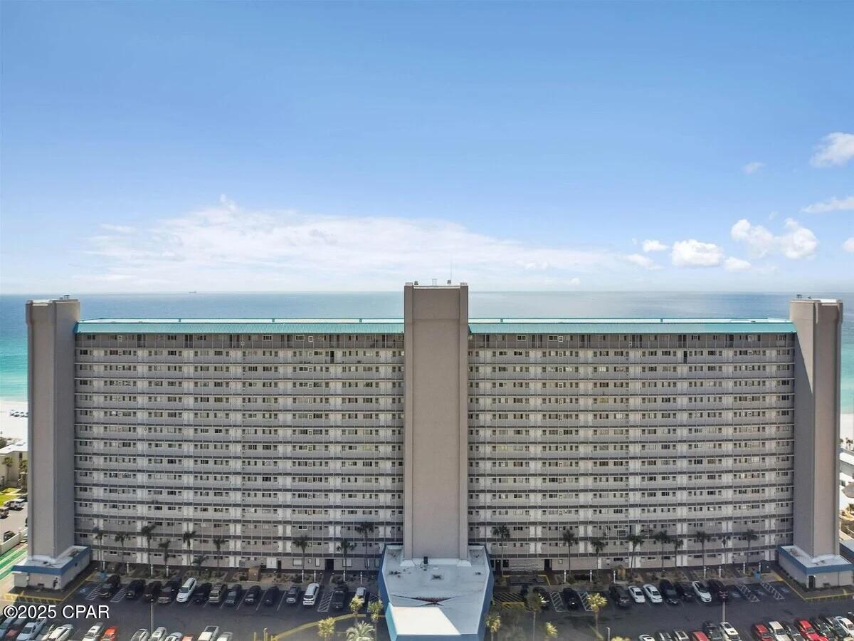 Image 28 For 8743 Thomas Drive 225