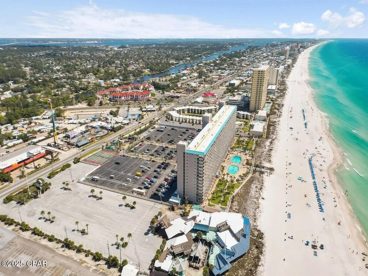 Image 29 For 8743 Thomas Drive 225